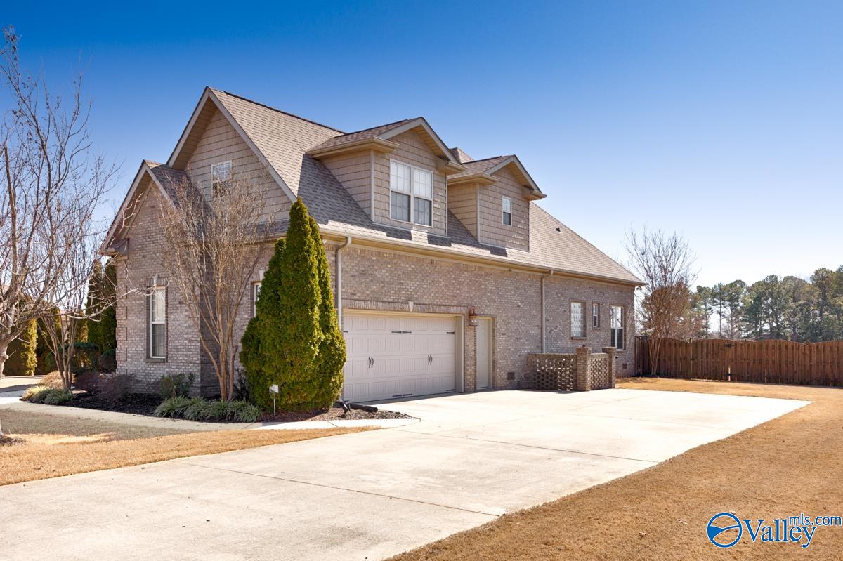 25870 Cobblestone Lane