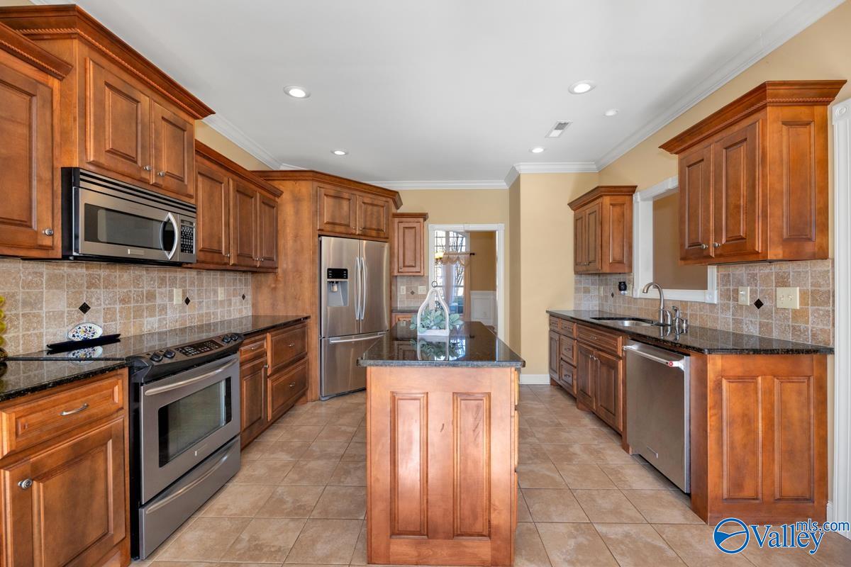 25870 Cobblestone Lane