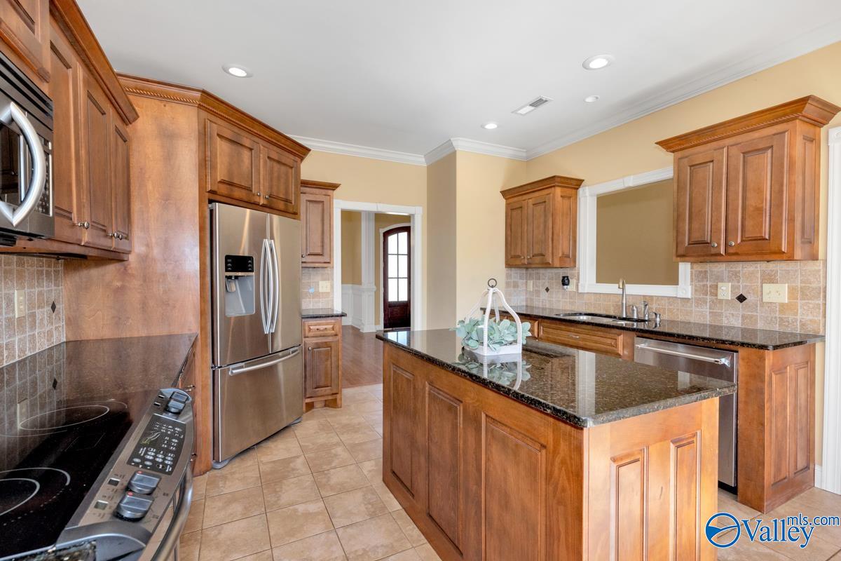 25870 Cobblestone Lane