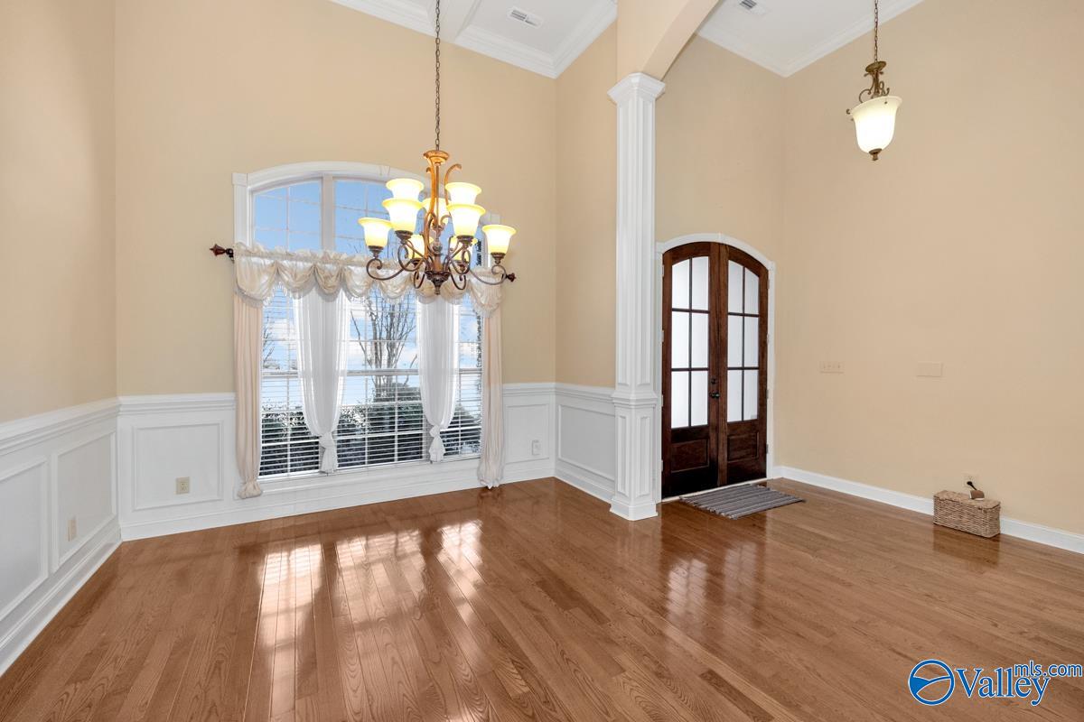 25870 Cobblestone Lane