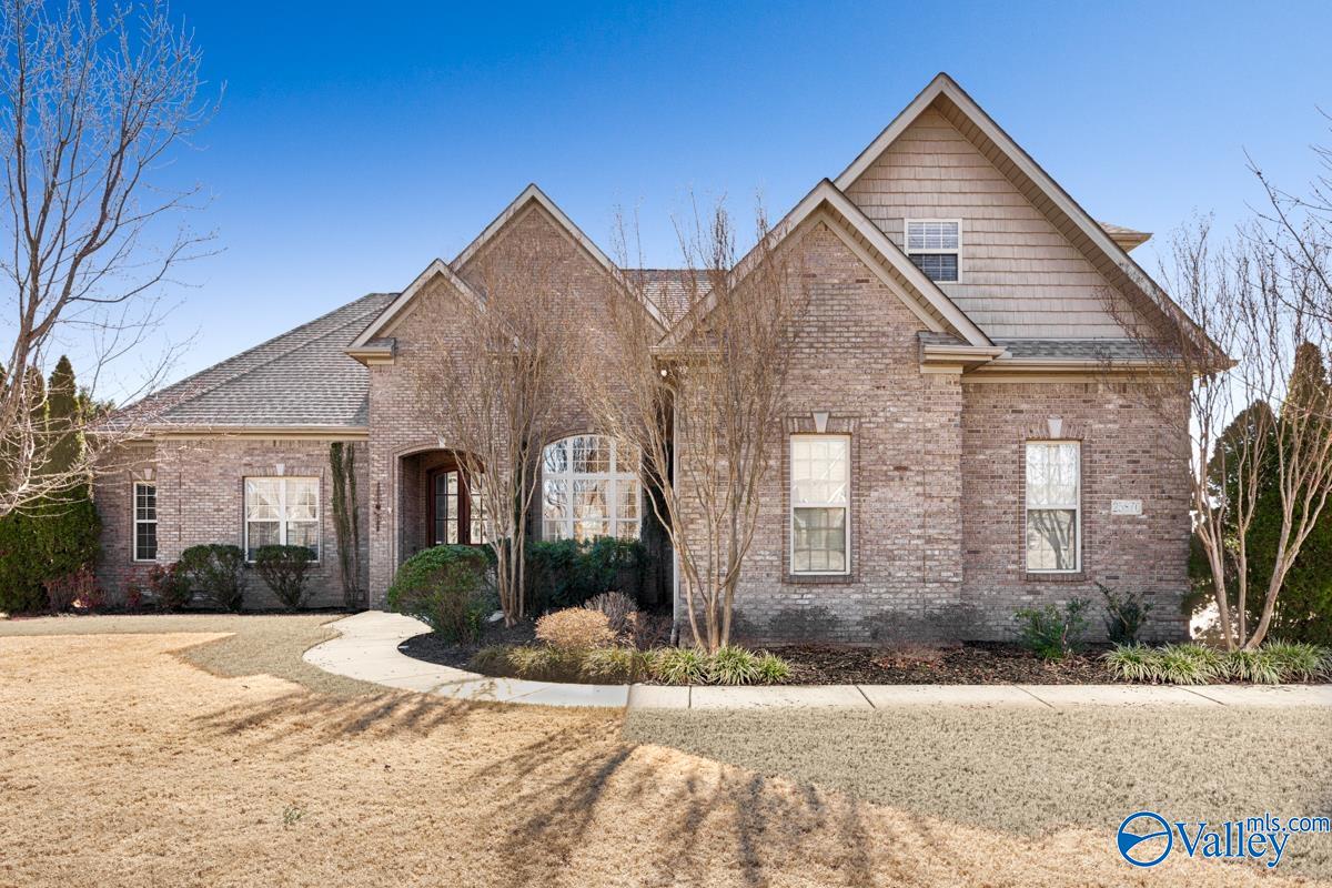 25870 Cobblestone Lane