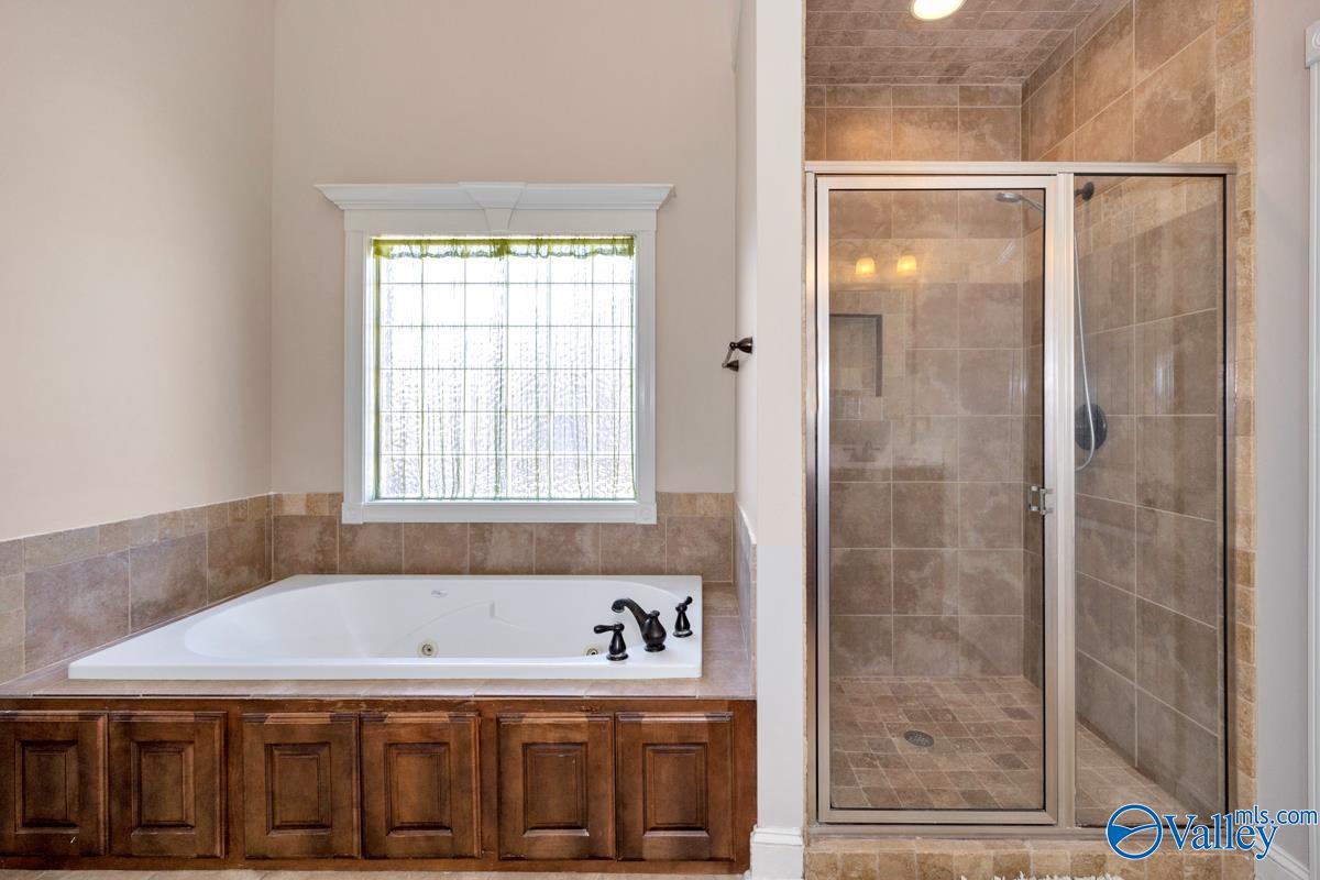 25870 Cobblestone Lane