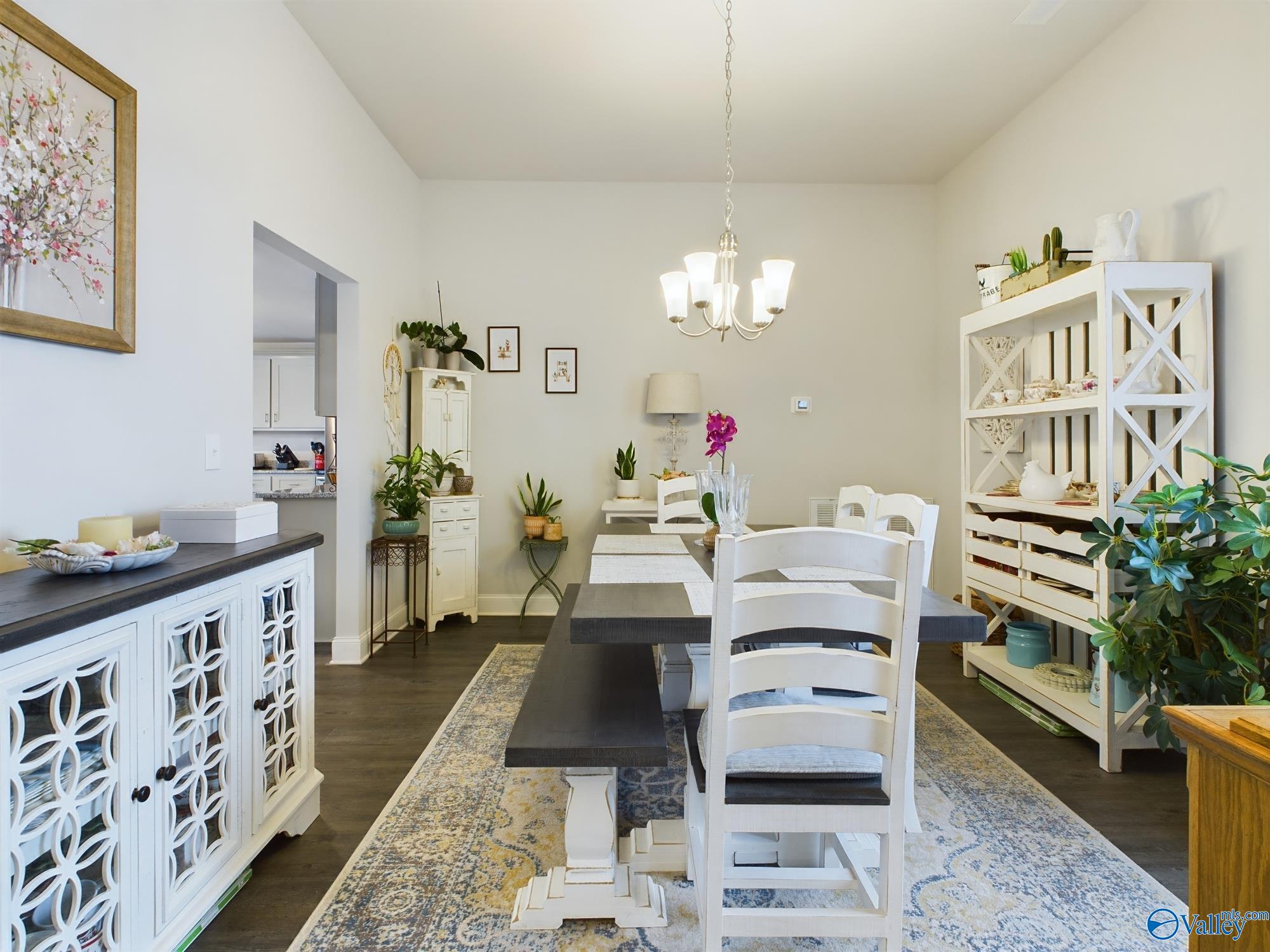 168 Summit Lakes Drive NE