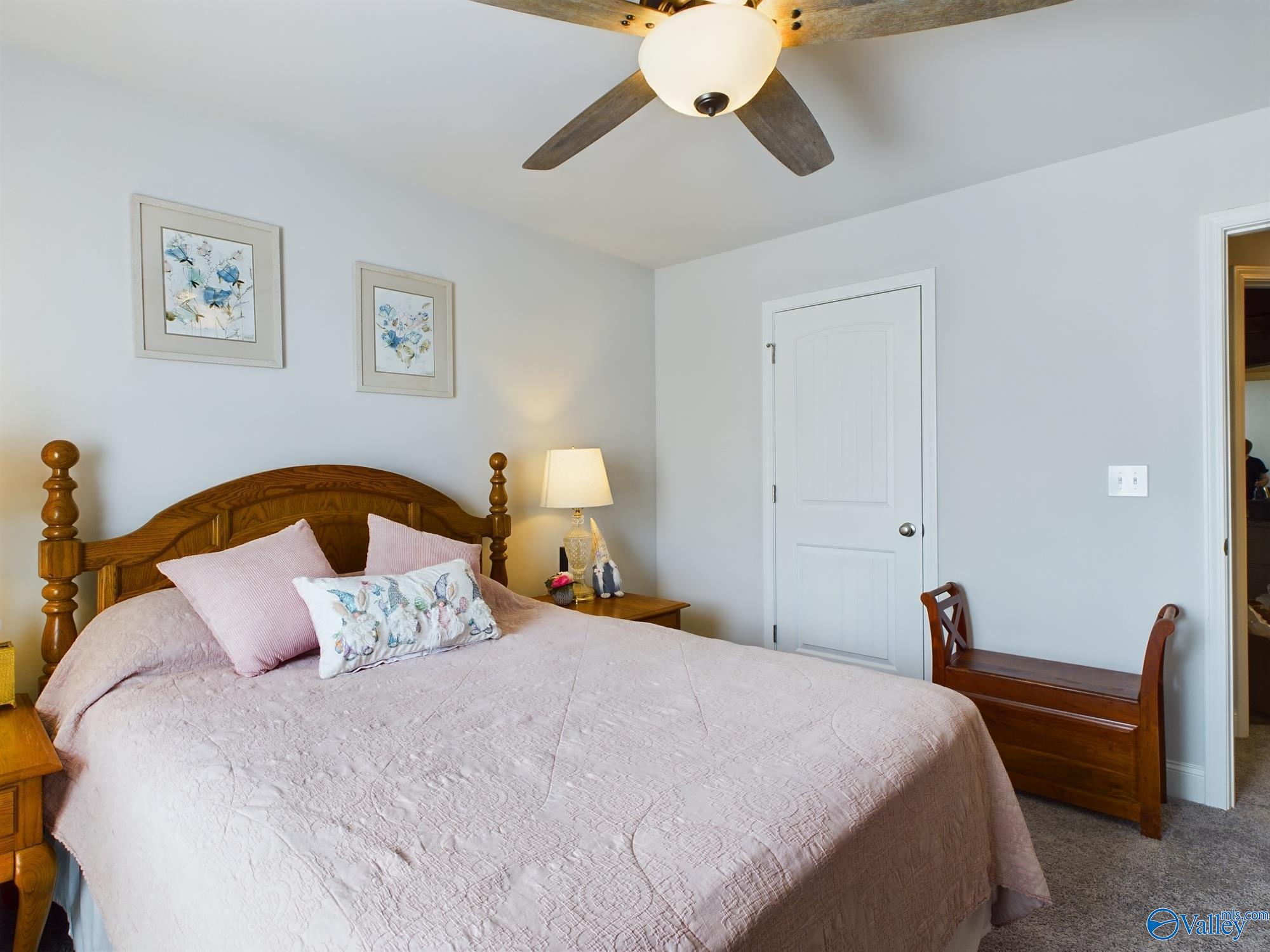 168 Summit Lakes Drive NE