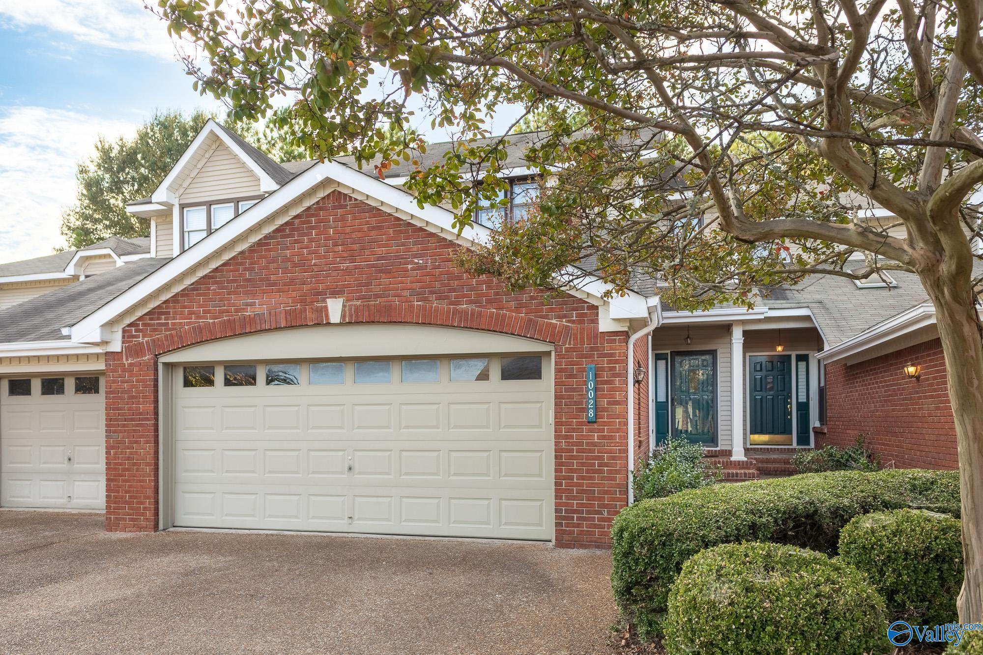 10028 Meredith Lane SE