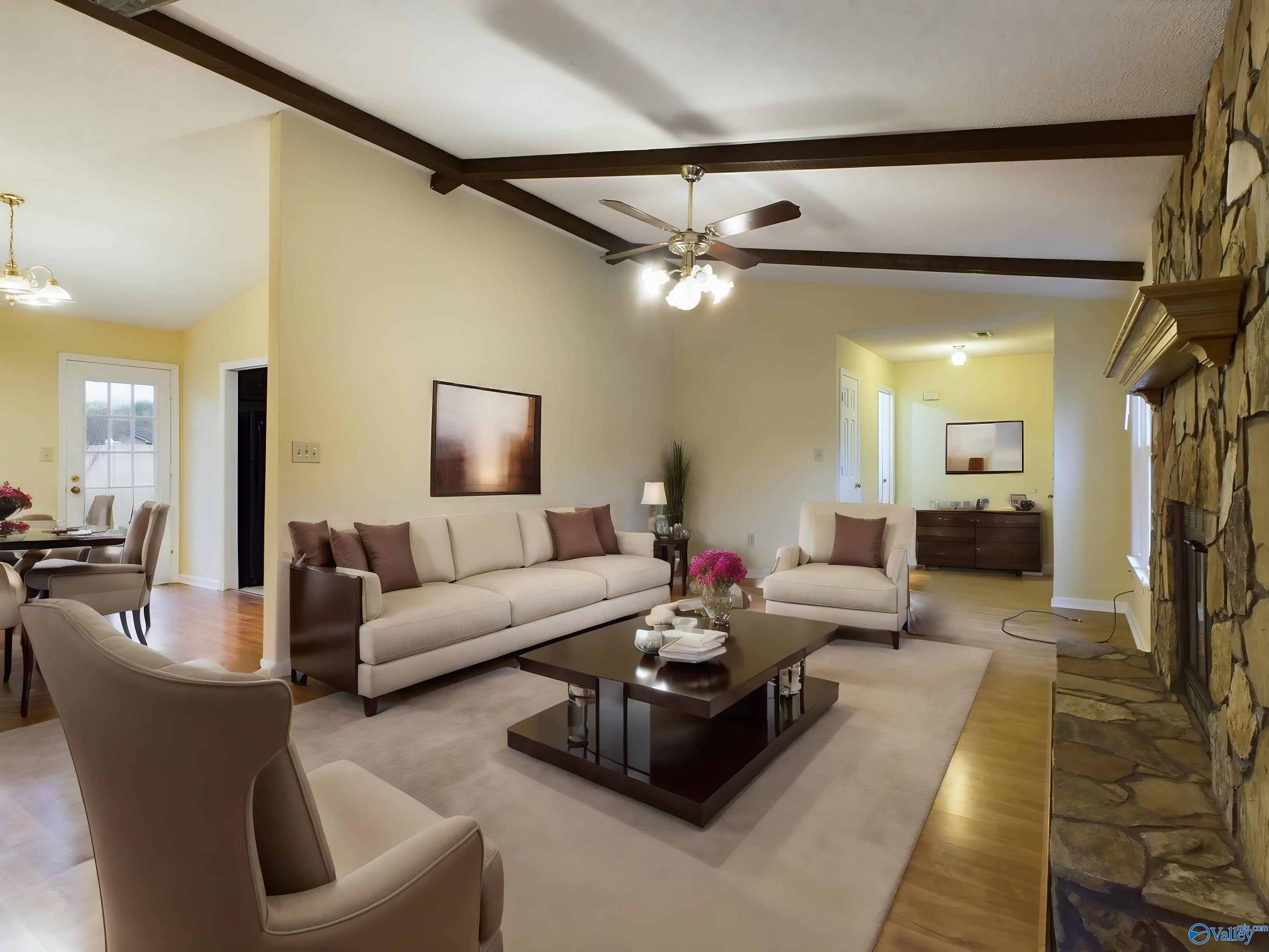 1001 Fieldstone Court SE