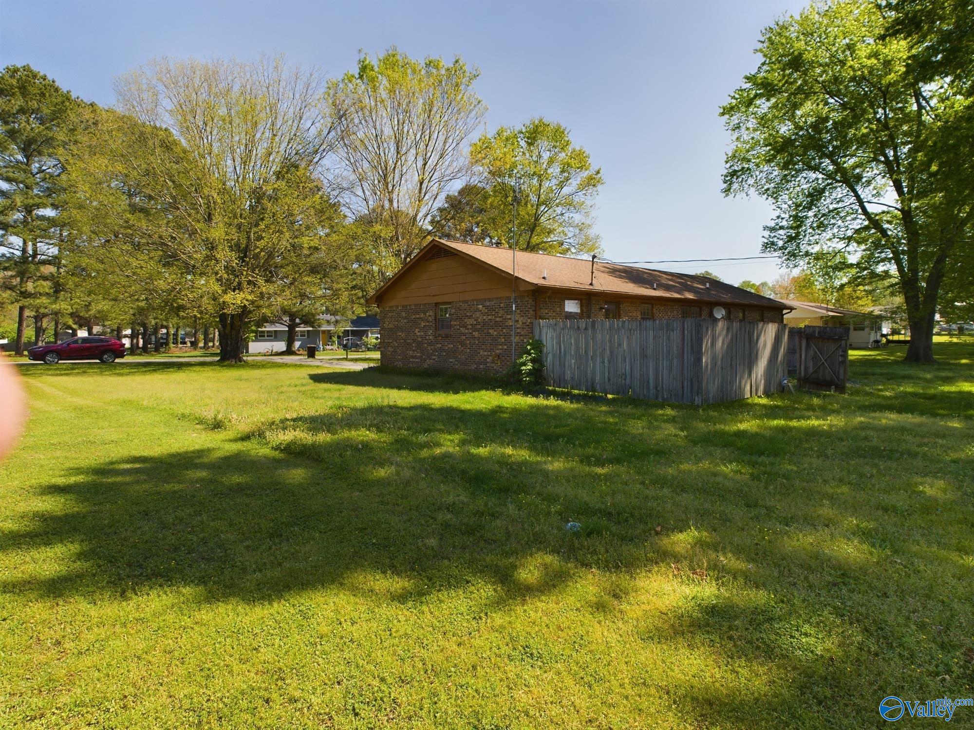 16320 Crimson Street