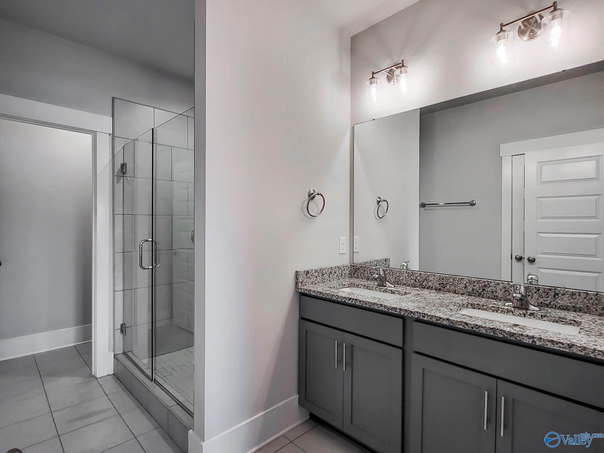 123 Heritage Lakes Boulevard