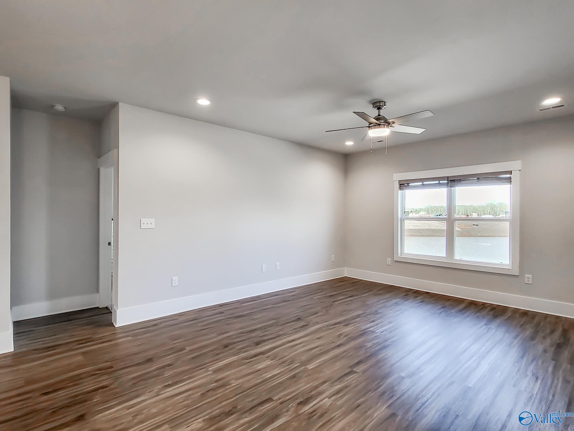 123 Heritage Lakes Boulevard