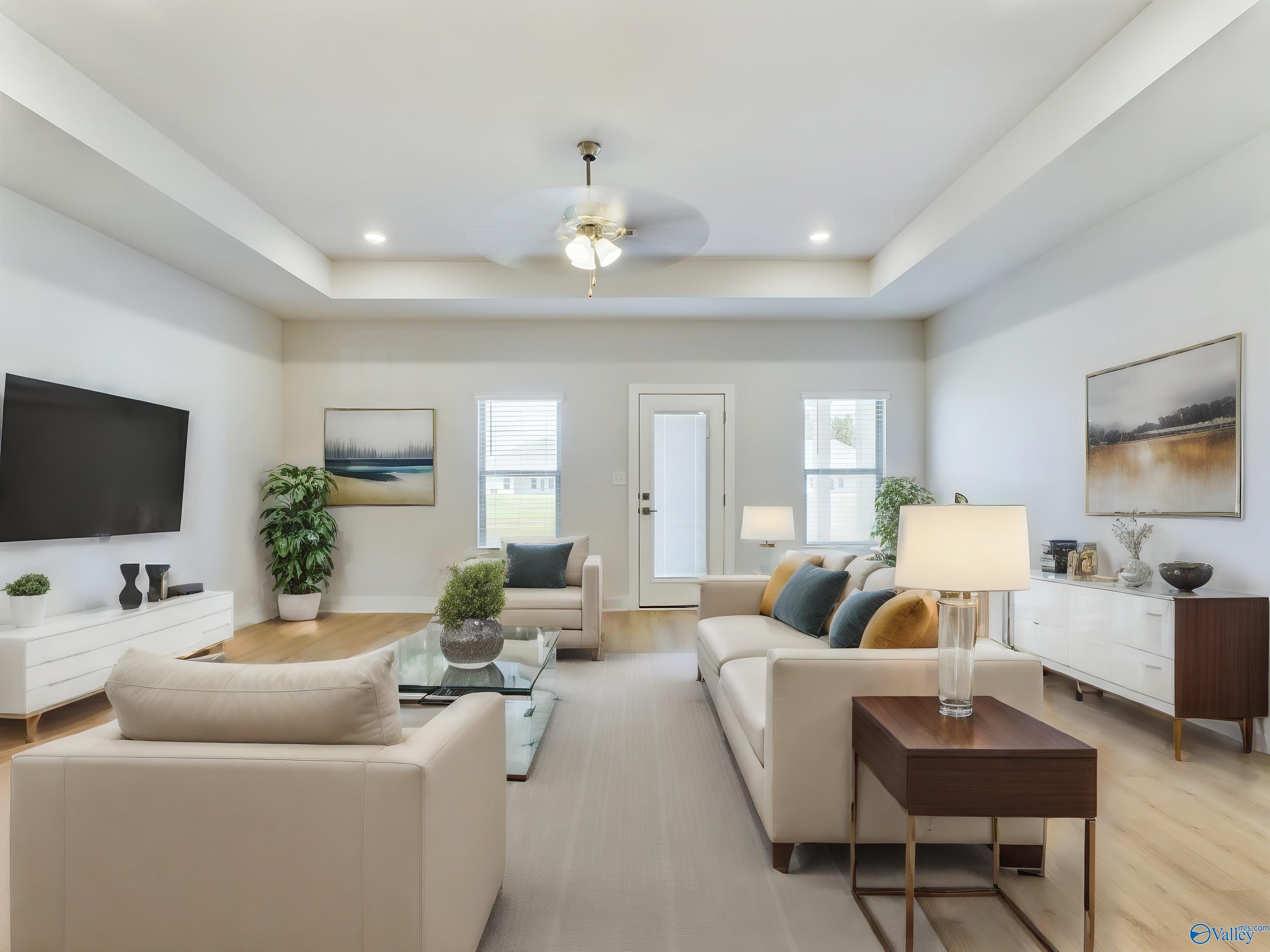 12543 Whitcomb Circle