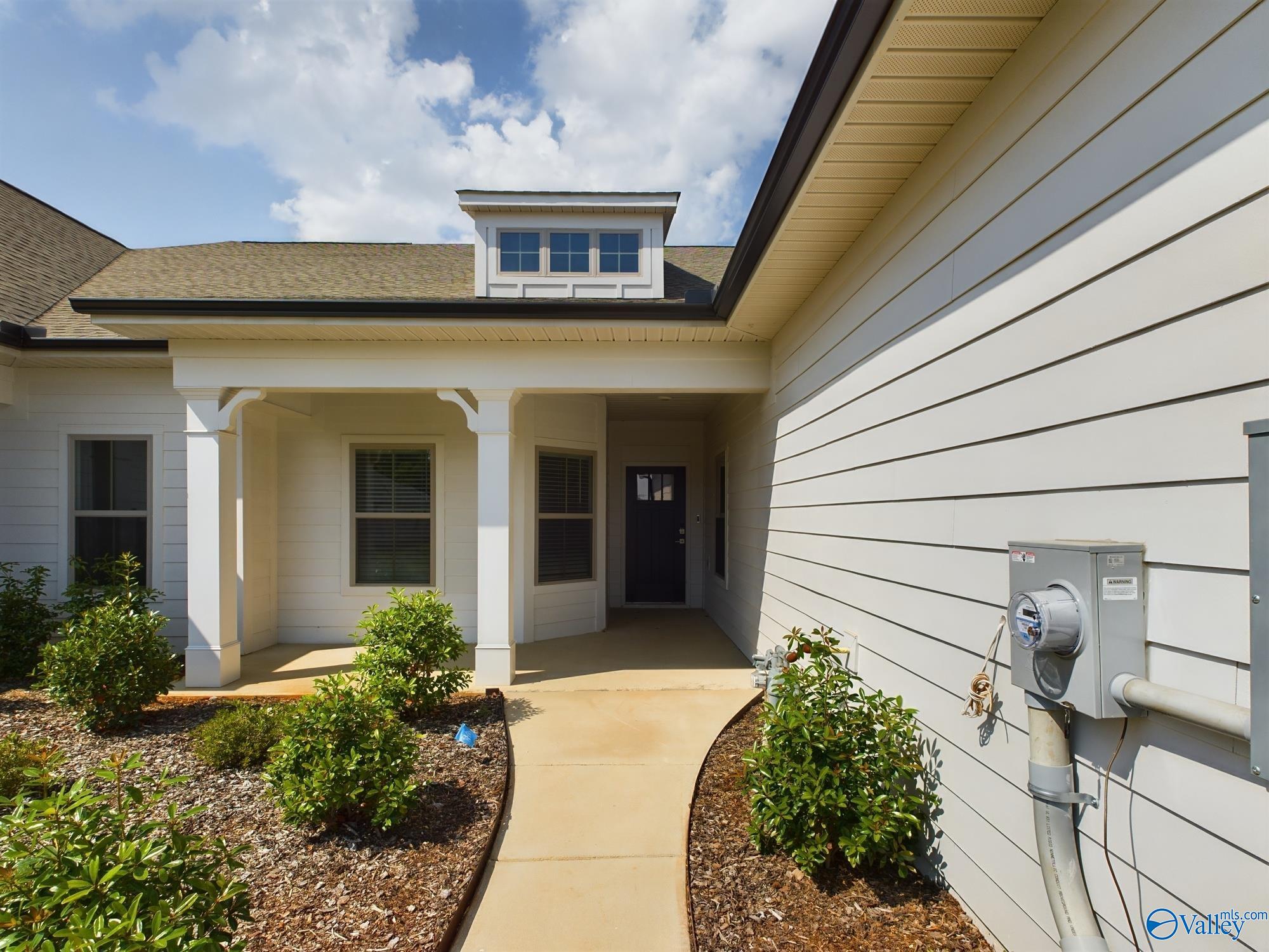 12543 Whitcomb Circle