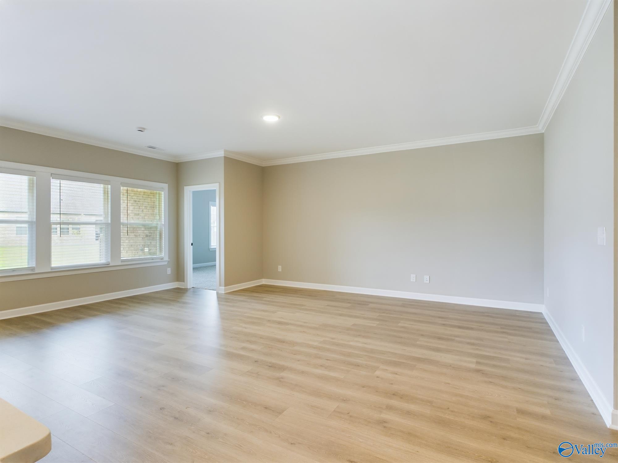 2105 Sevenbark Branch