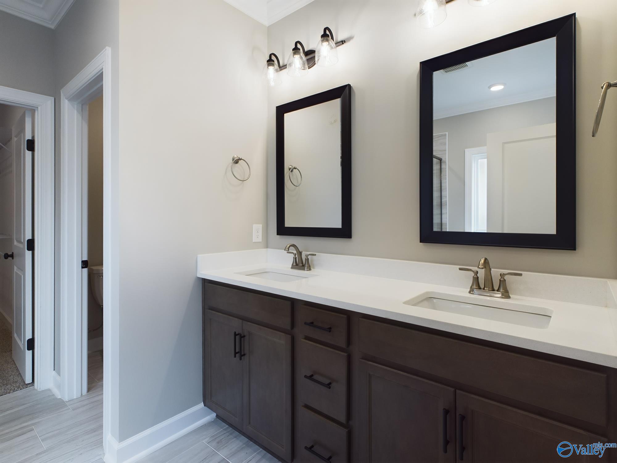 2105 Sevenbark Branch