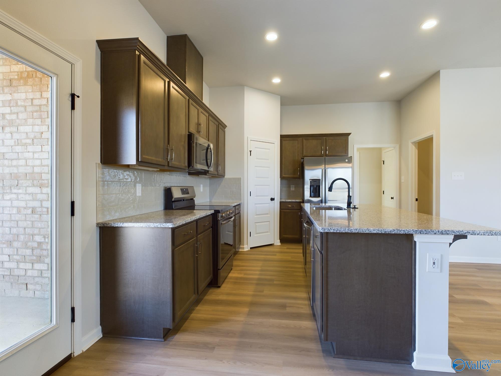 213 James River Drive