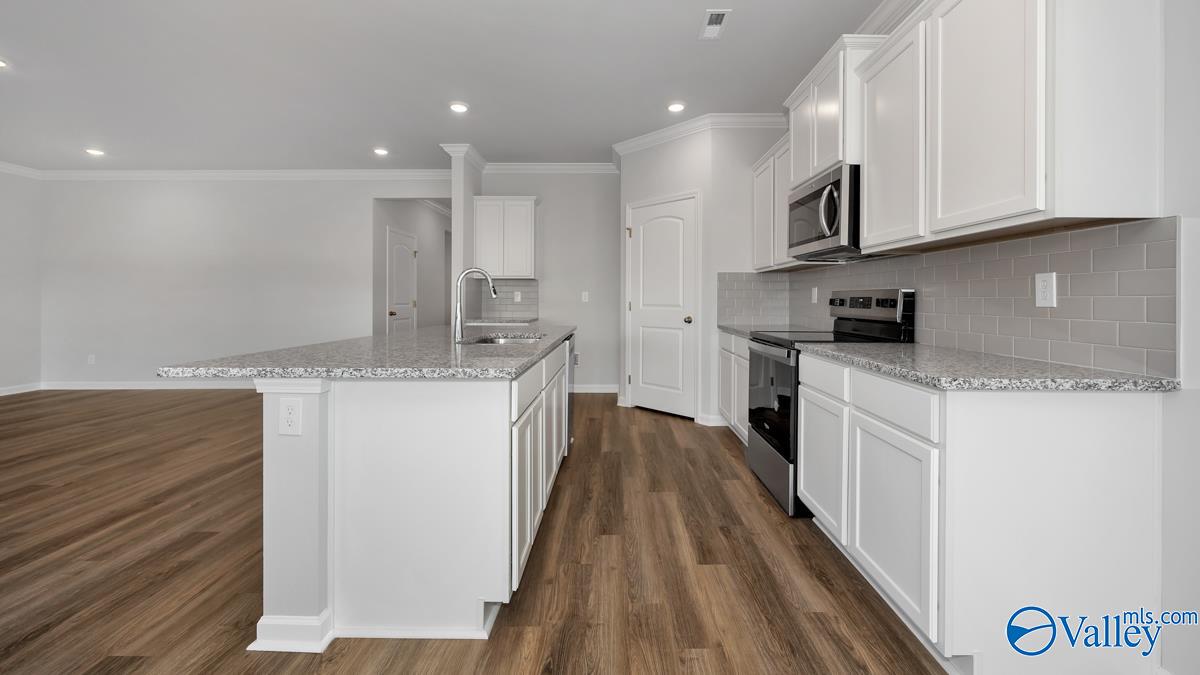 12886 Golden Hay Circle