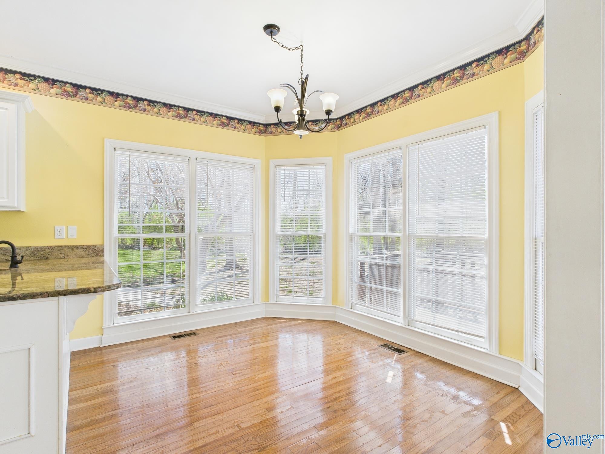 101 Kelvingrove Drive