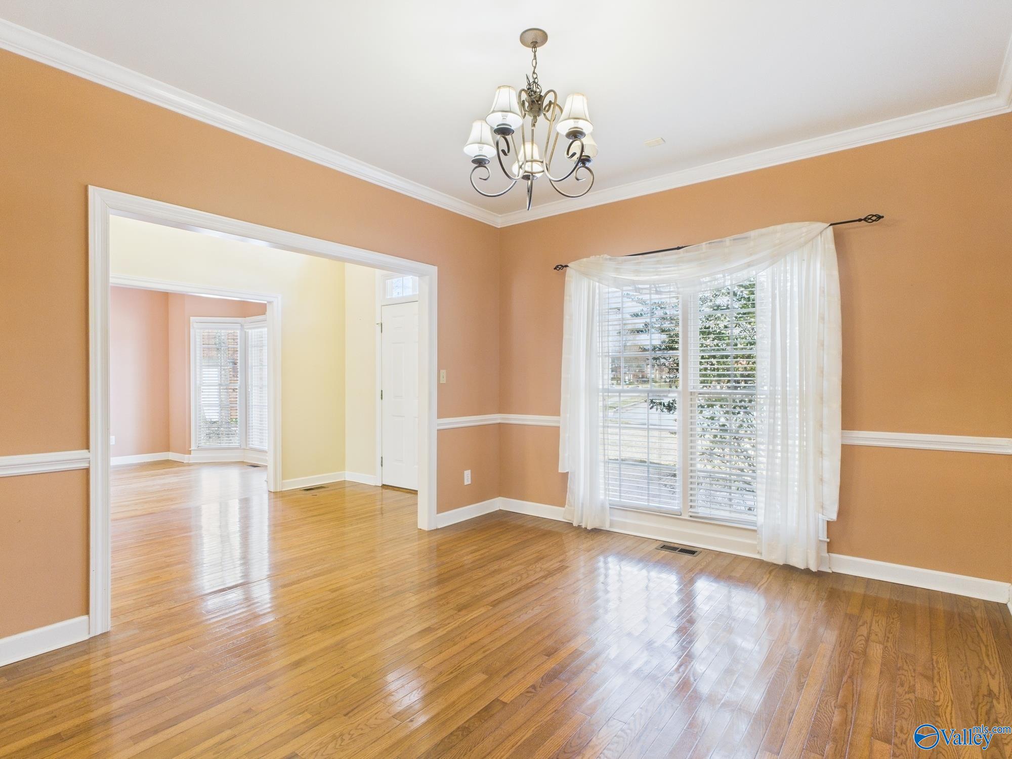 101 Kelvingrove Drive