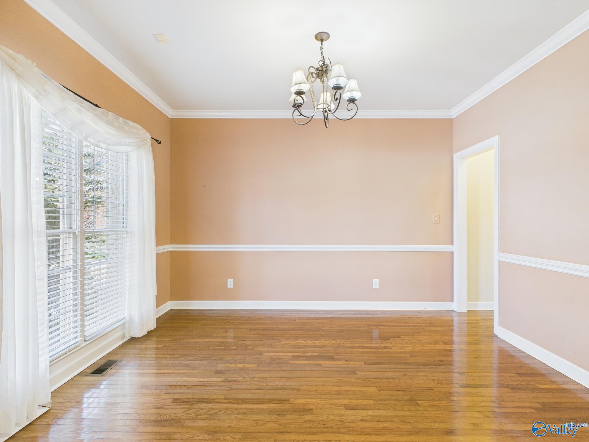 101 Kelvingrove Drive