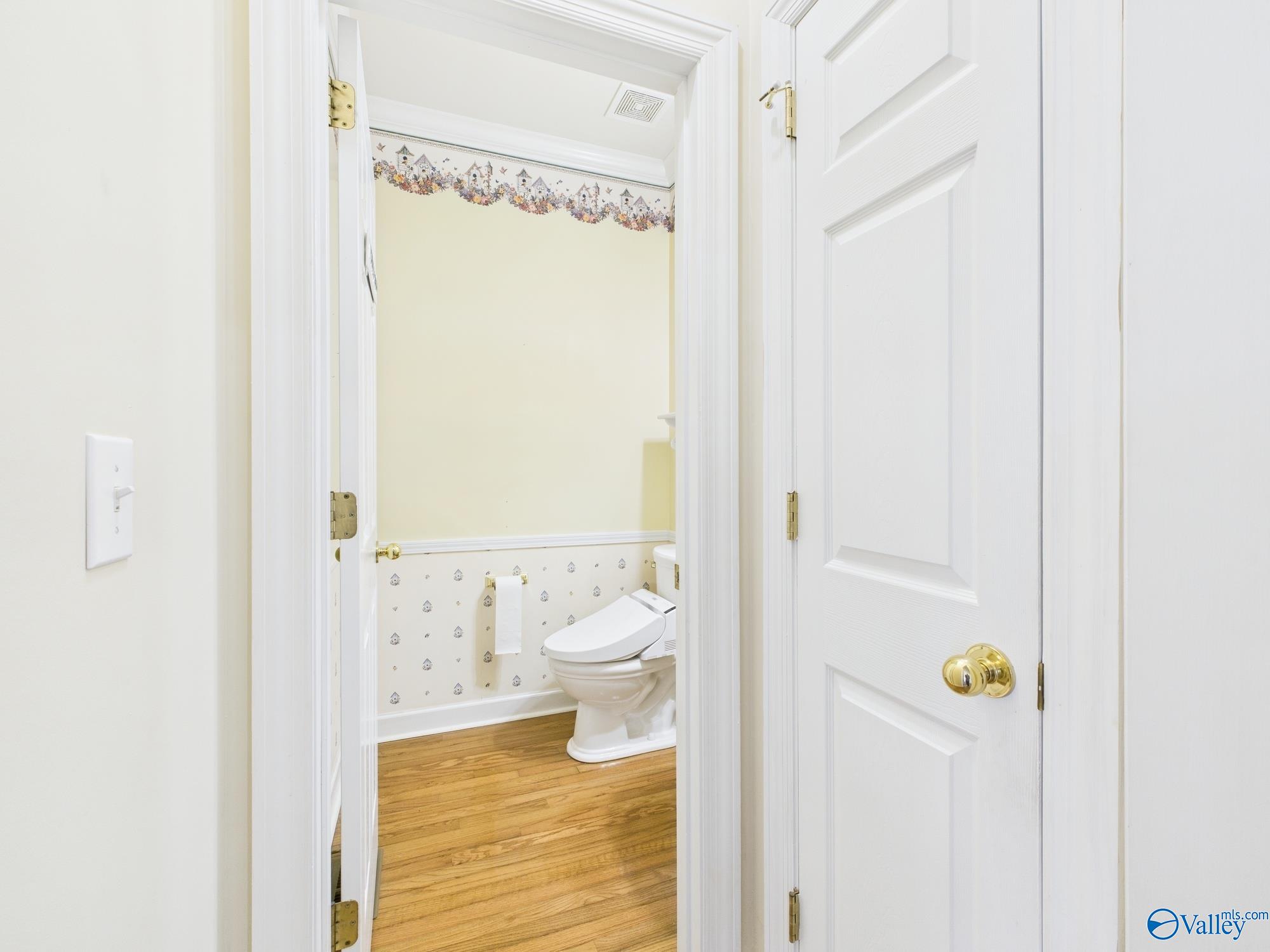 101 Kelvingrove Drive