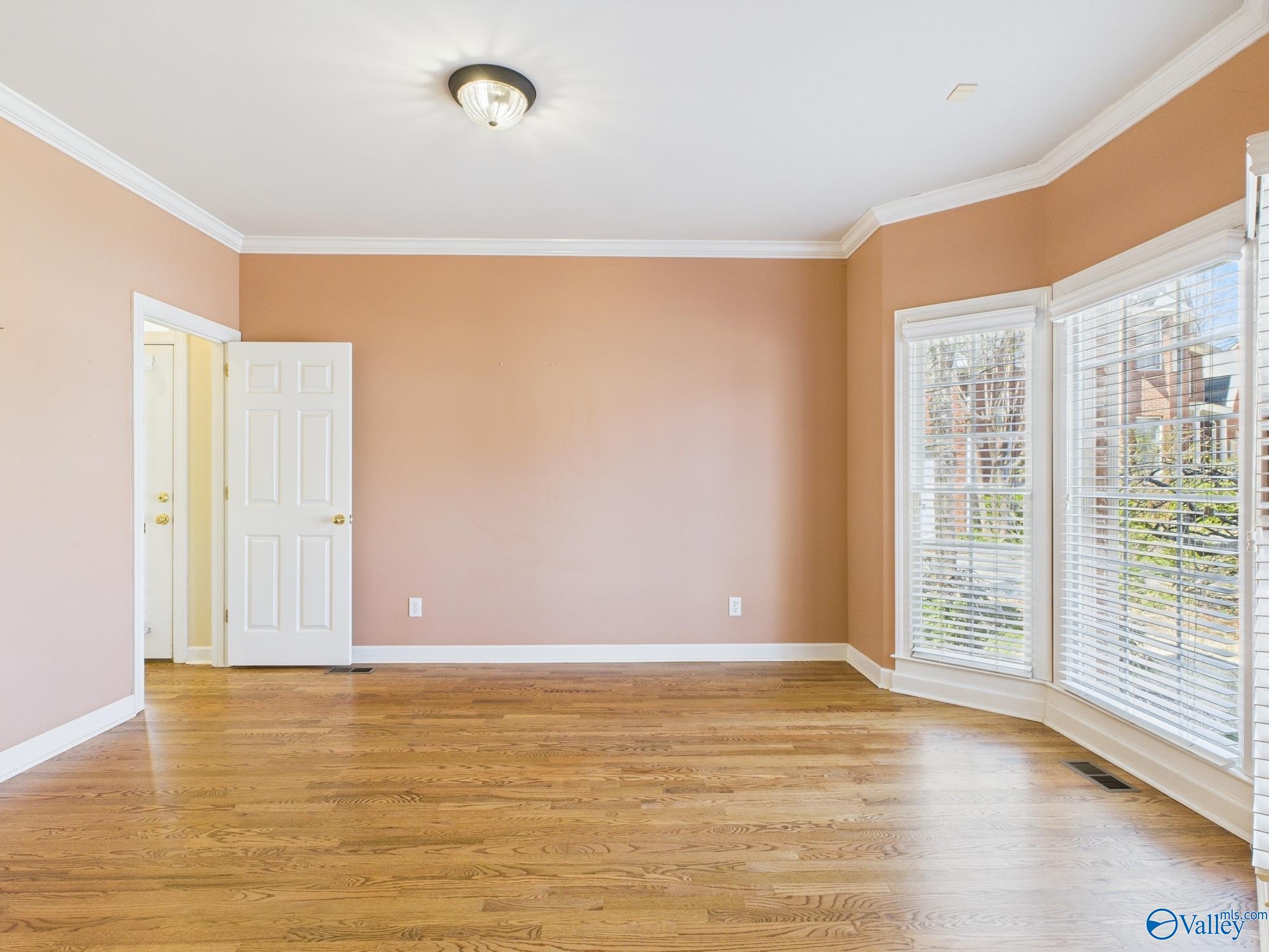 101 Kelvingrove Drive