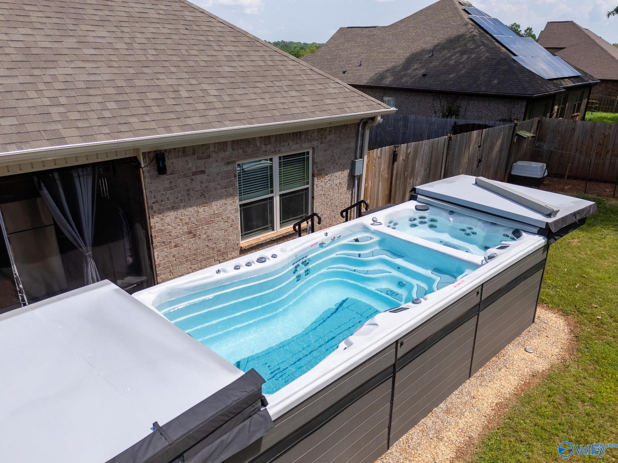 123 Carlton Cash Drive