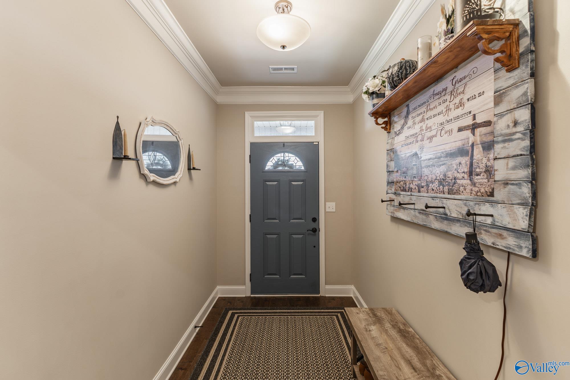 123 Carlton Cash Drive