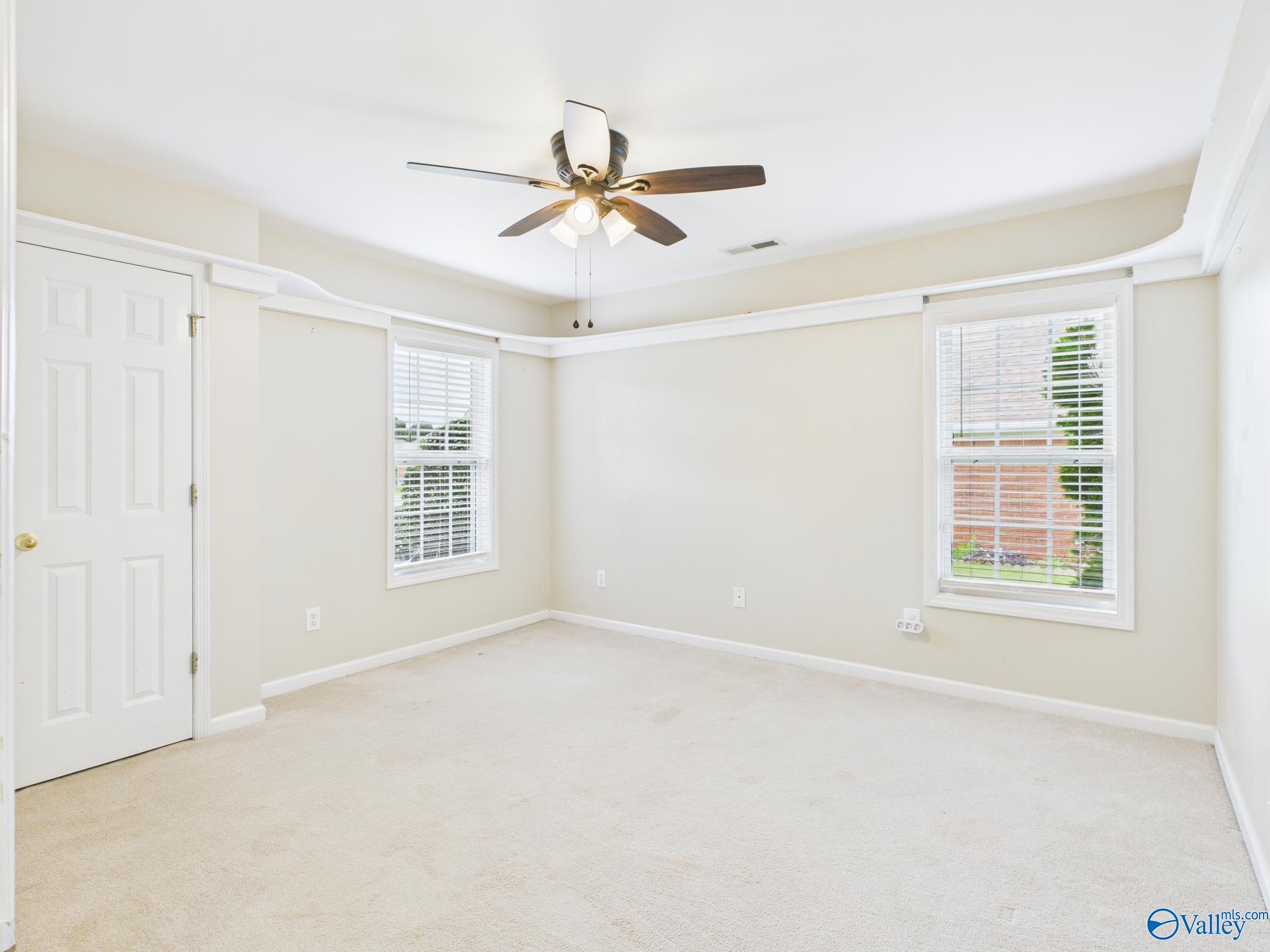 122 Bellingham Drive