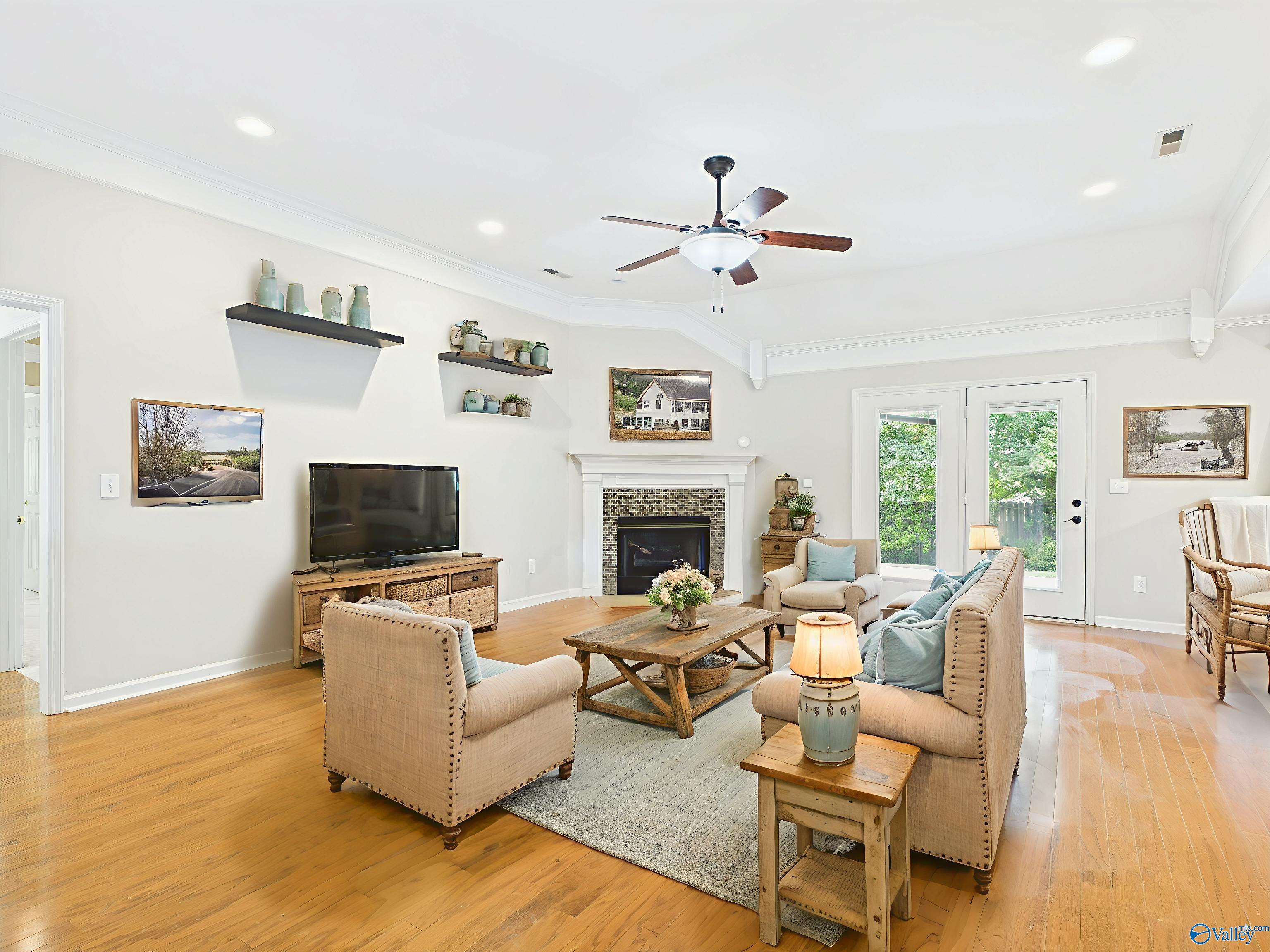 122 Bellingham Drive