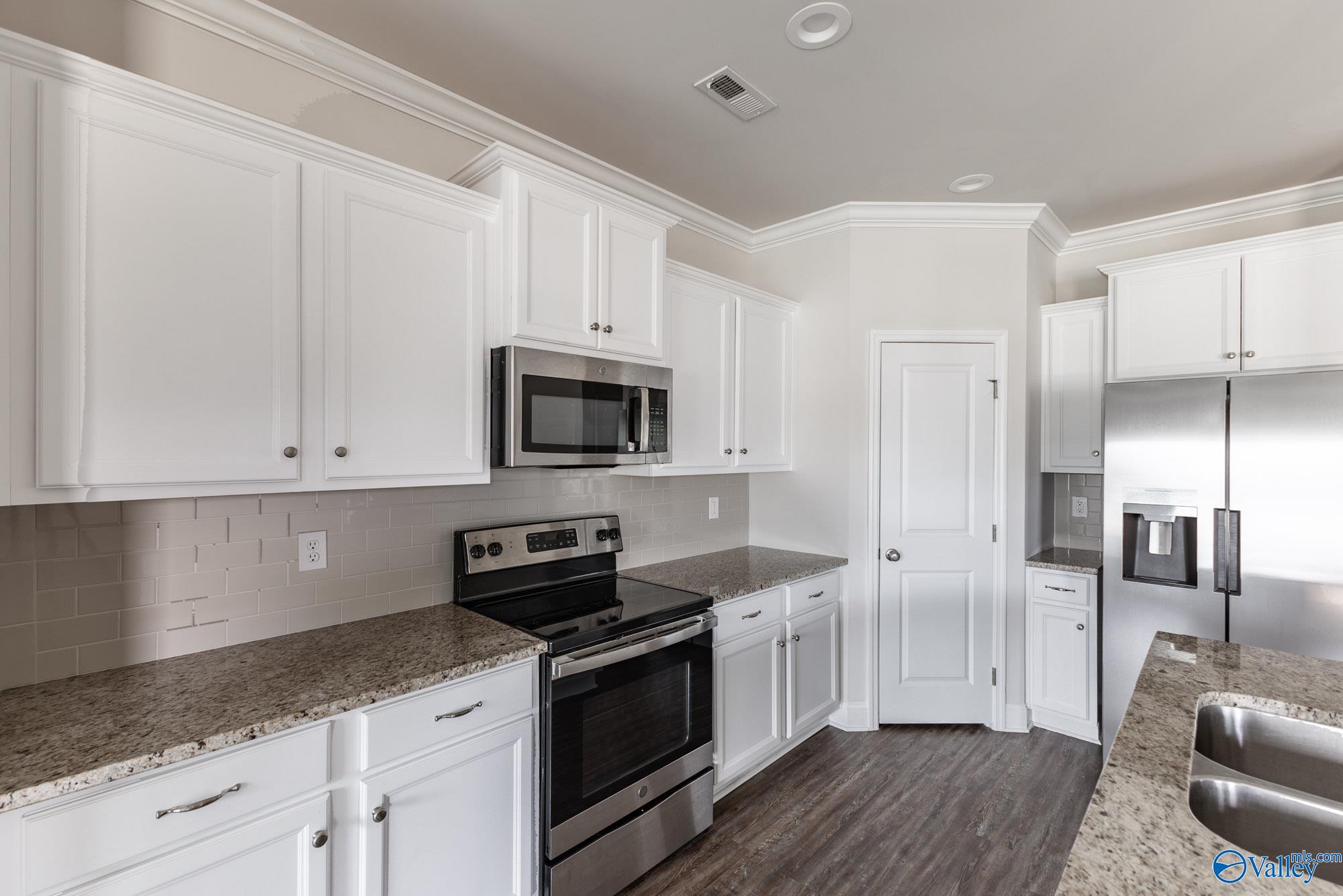 3207 Jordan Farm Circle