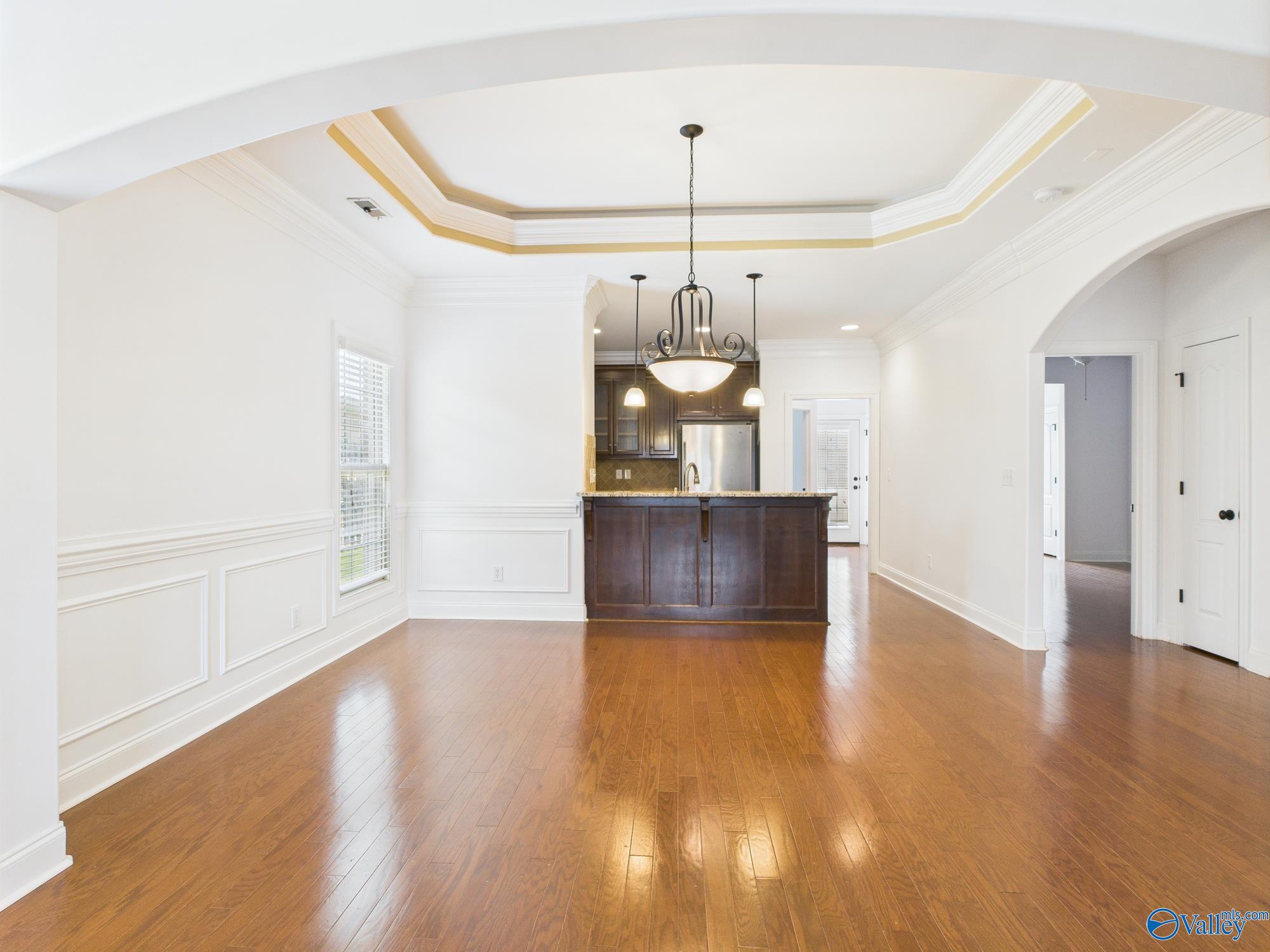 413 White Petal Street