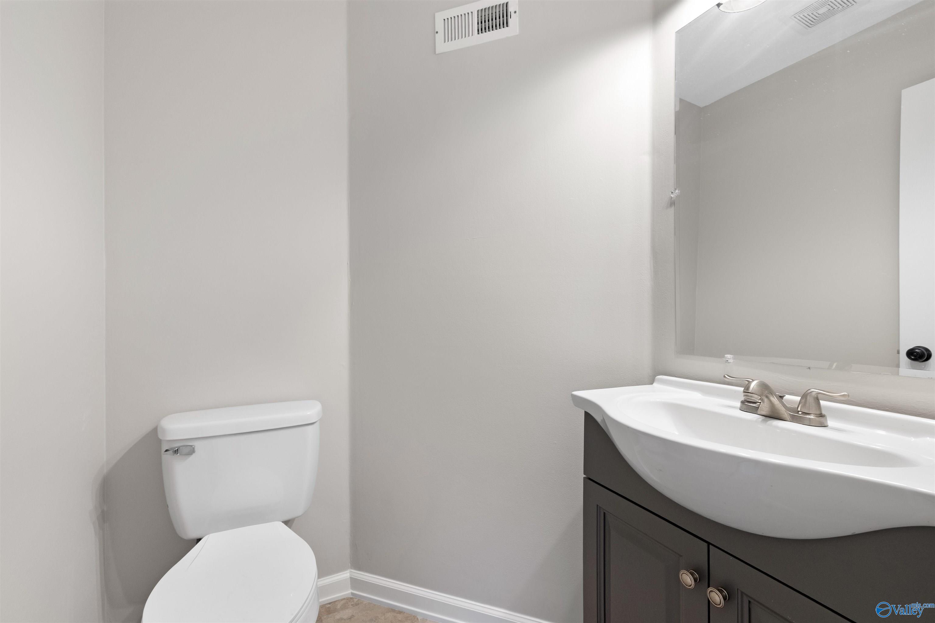 202 Declaration Circle