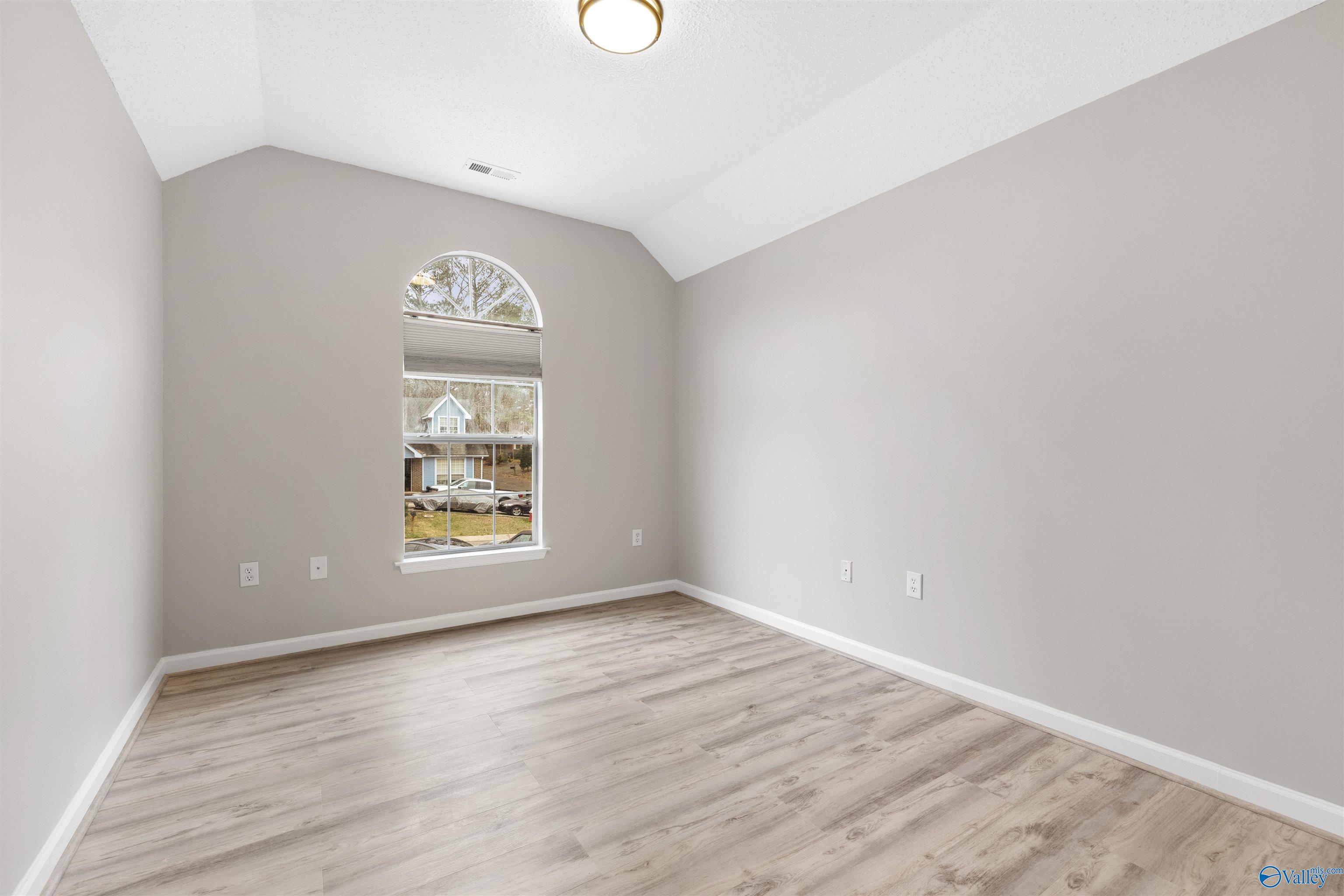 202 Declaration Circle