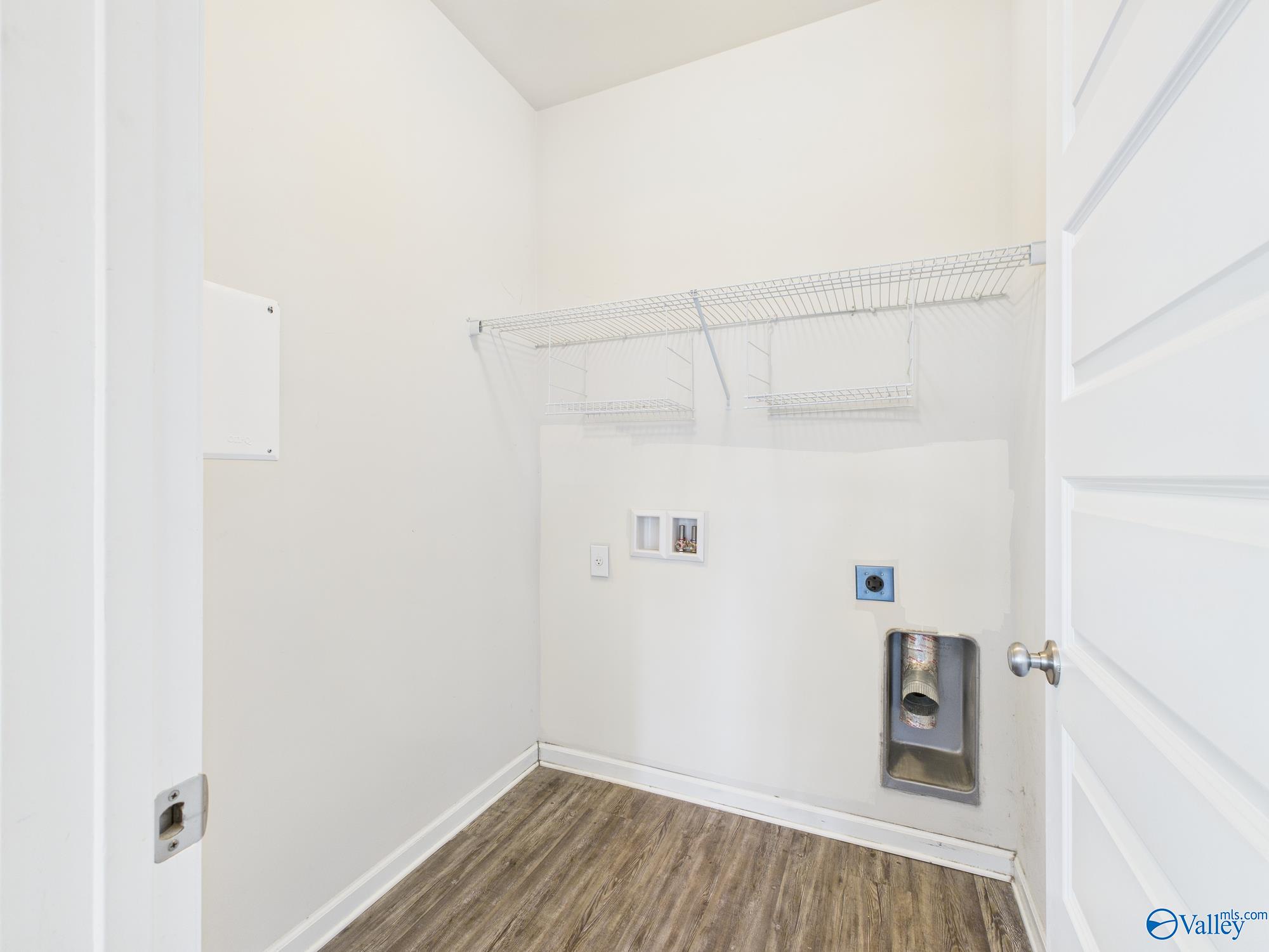 149 Fernhill Drive NW