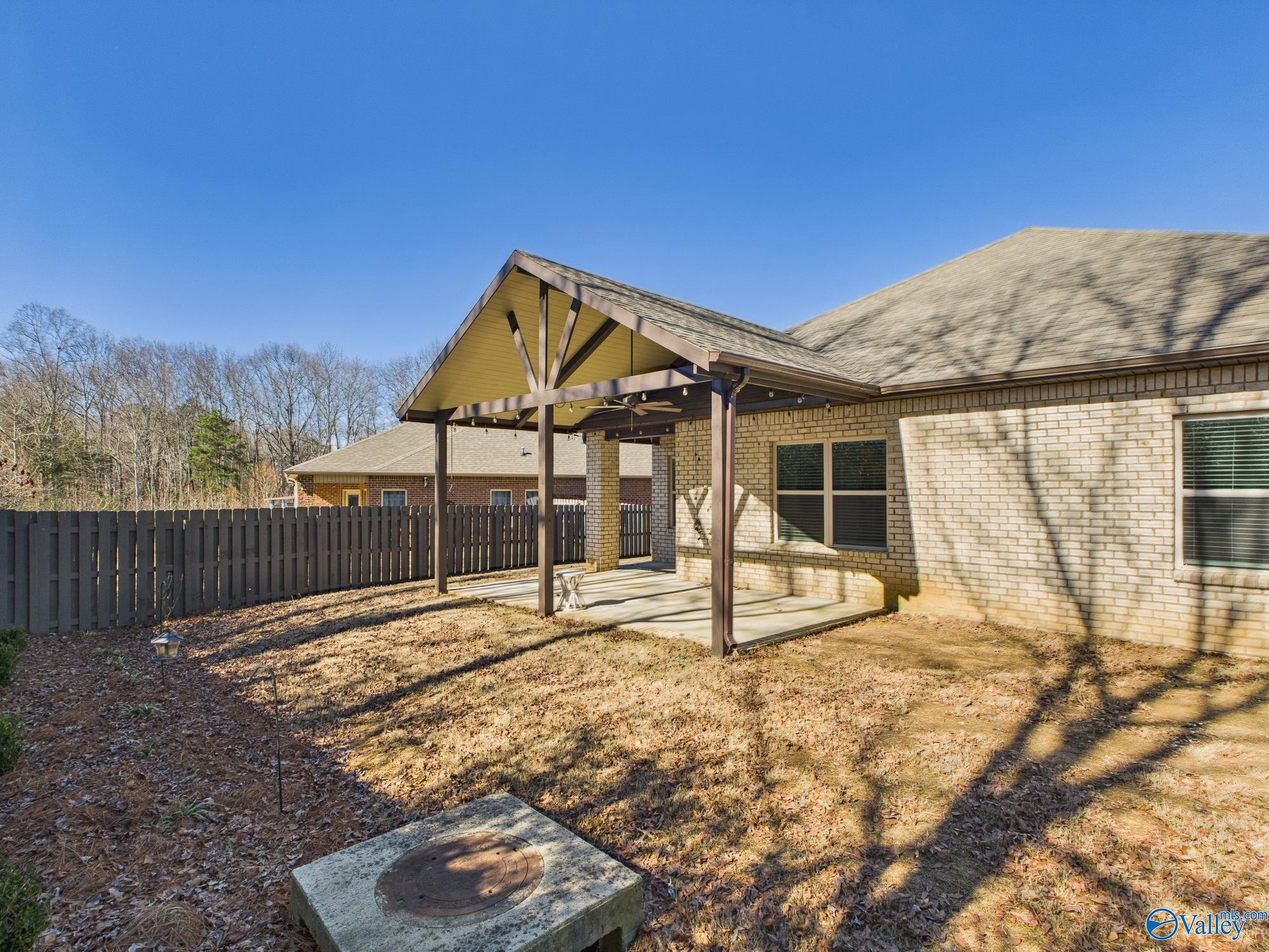 149 Fernhill Drive NW