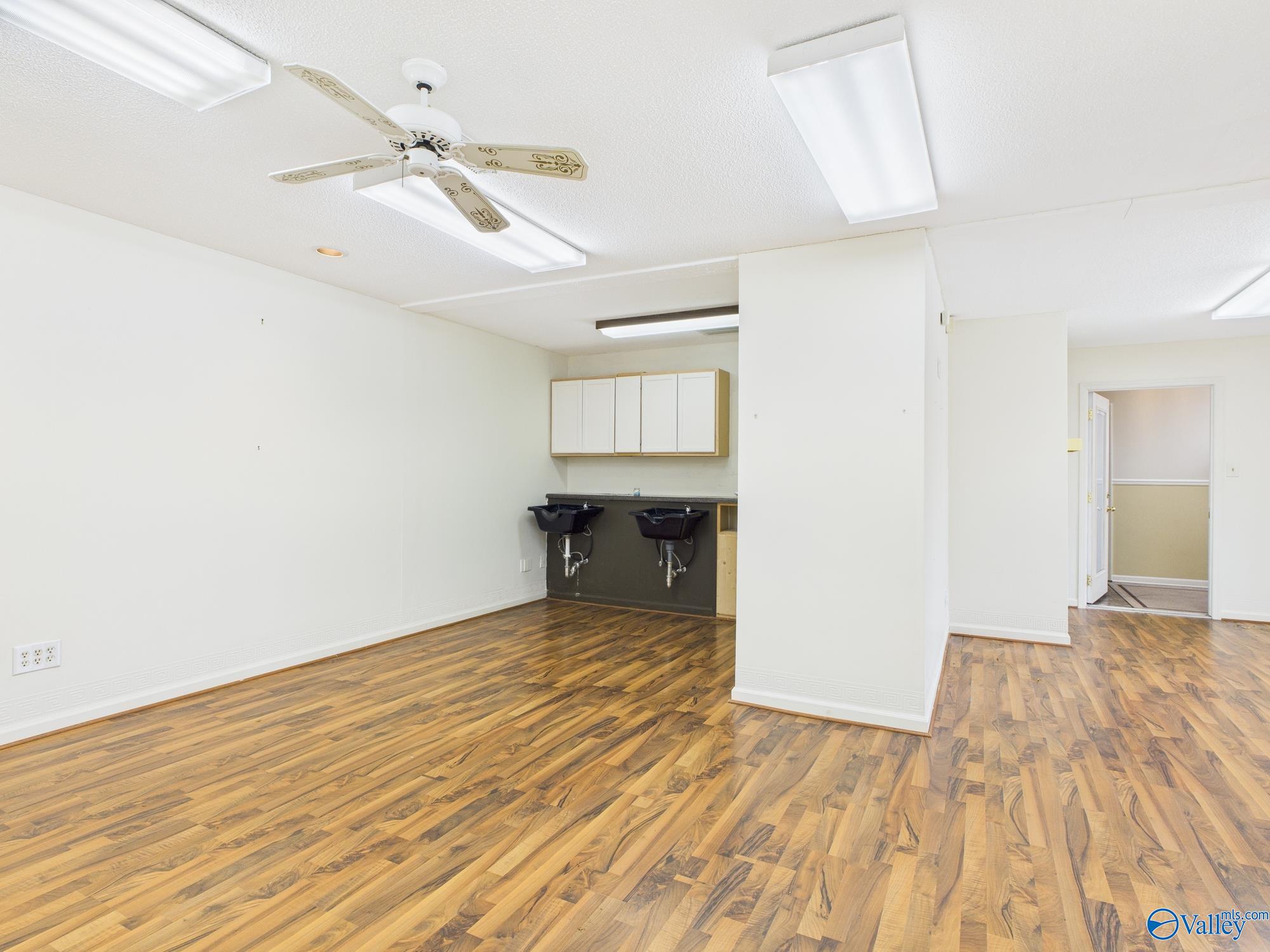 1803 Somerville Road SE