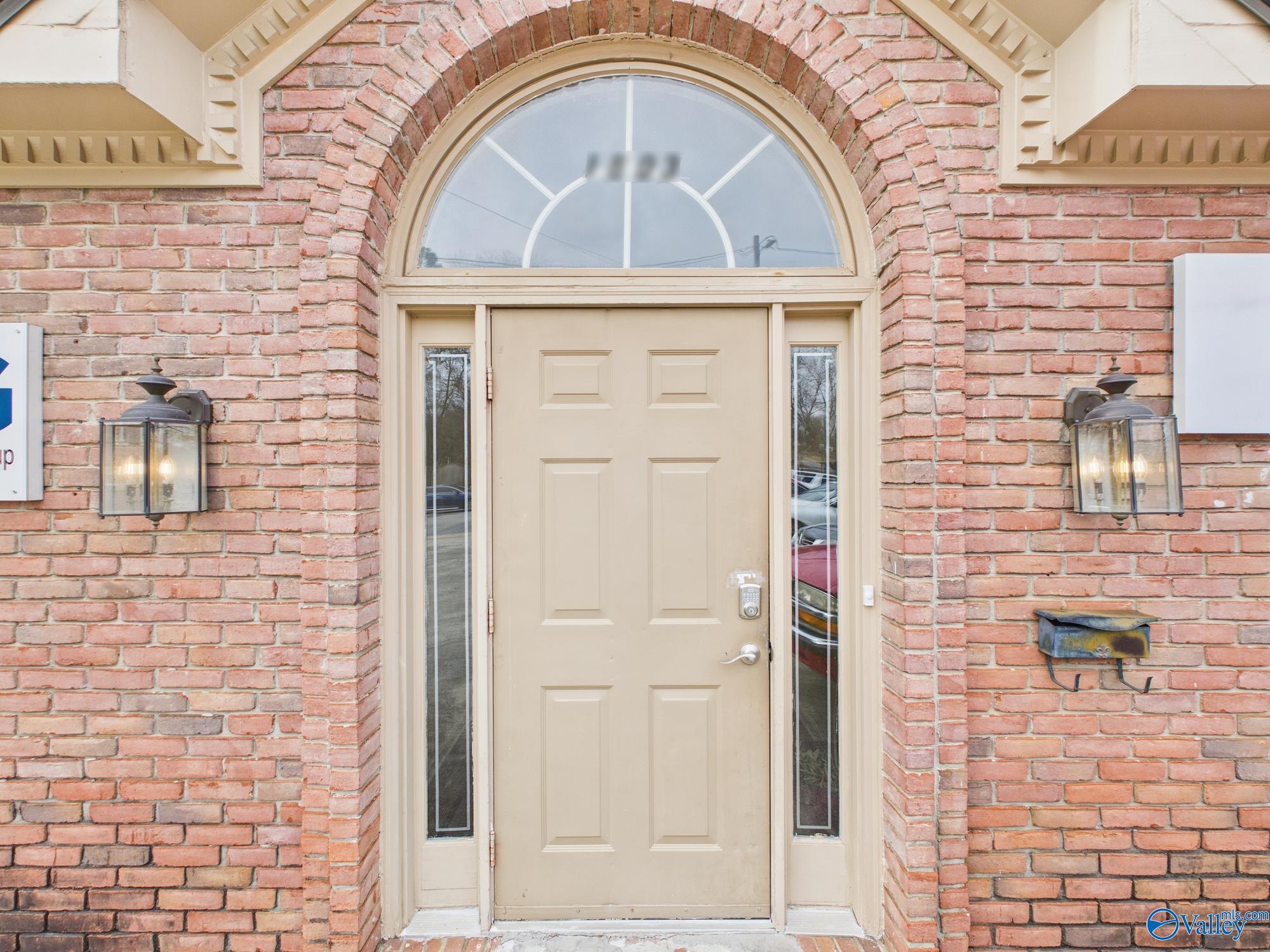 1803 Somerville Road SE