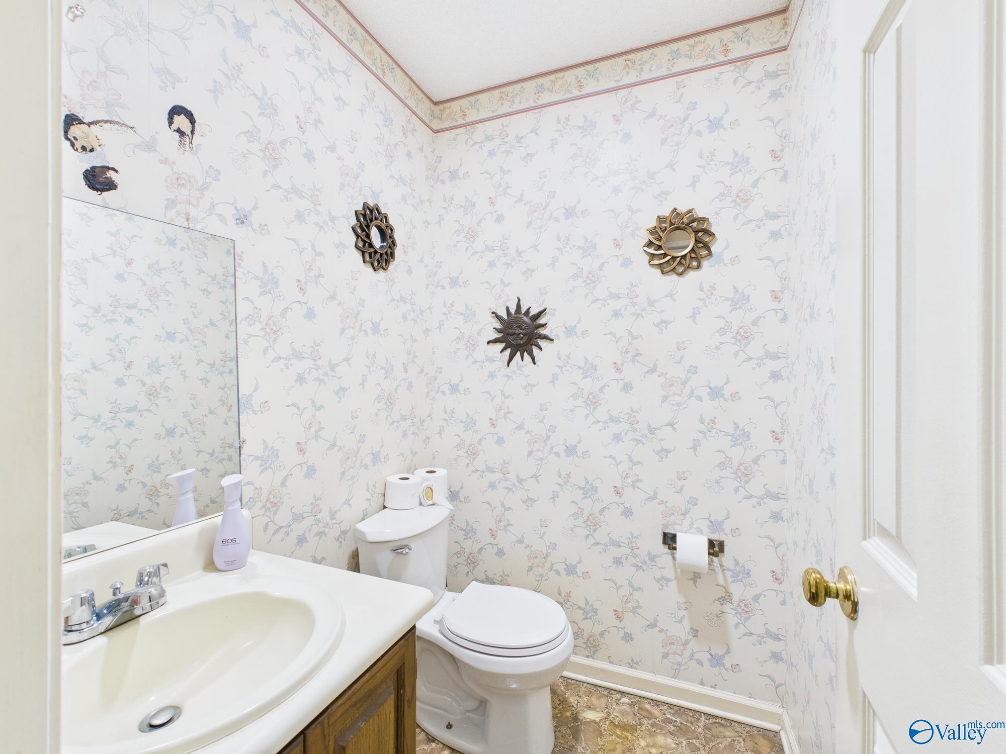 1803 Somerville Road SE