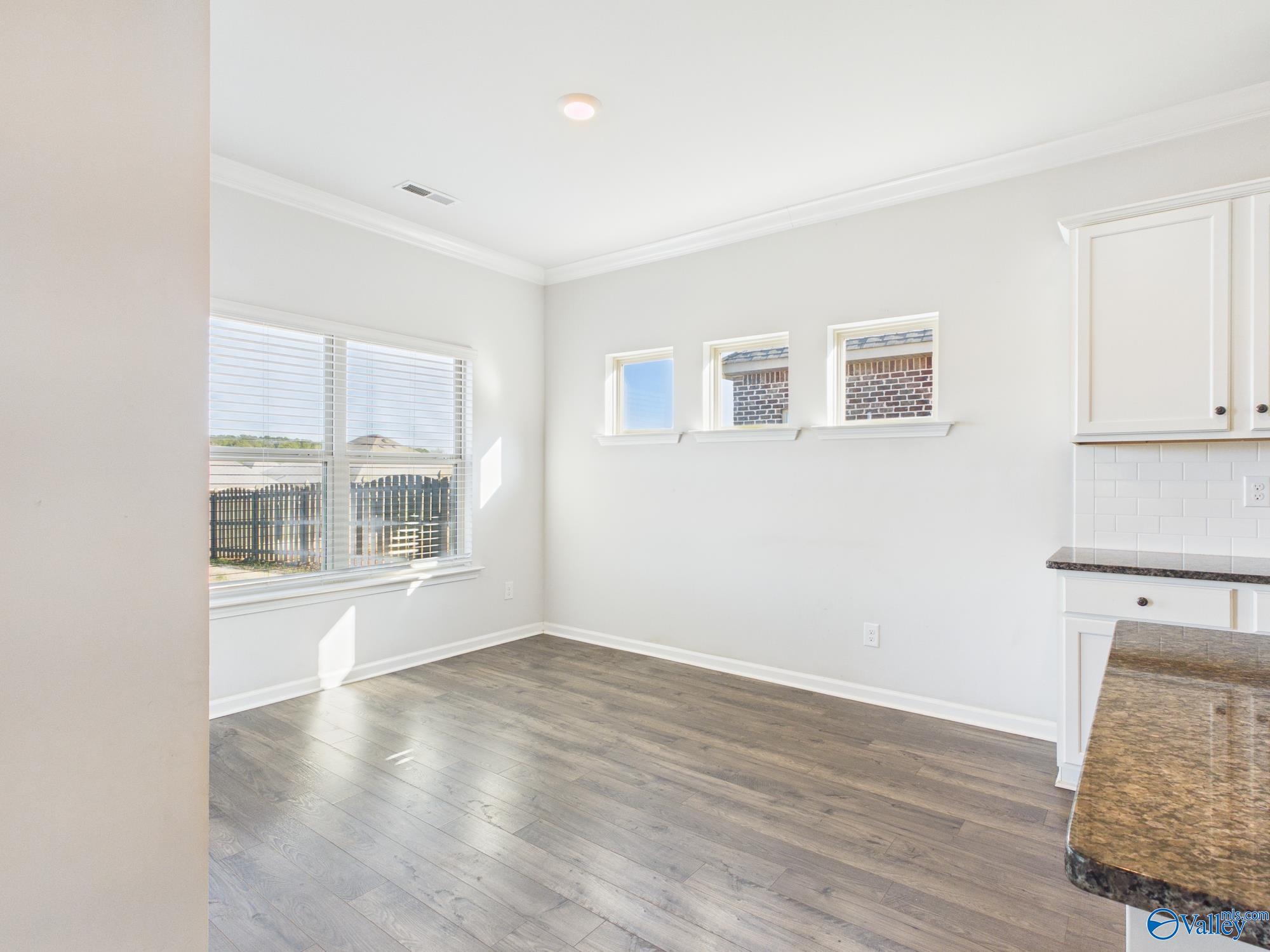 506 E River Landing Blvd