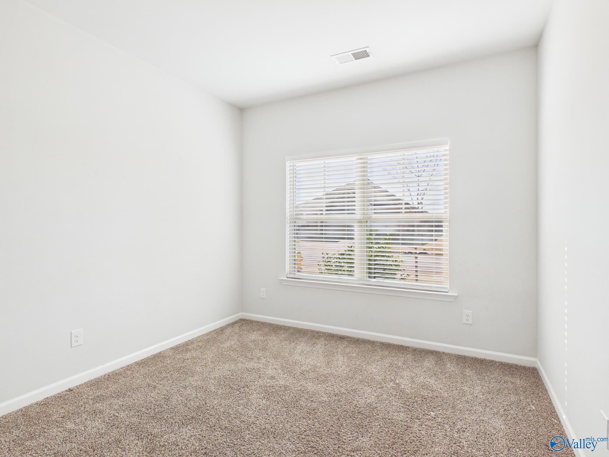 506 E River Landing Blvd