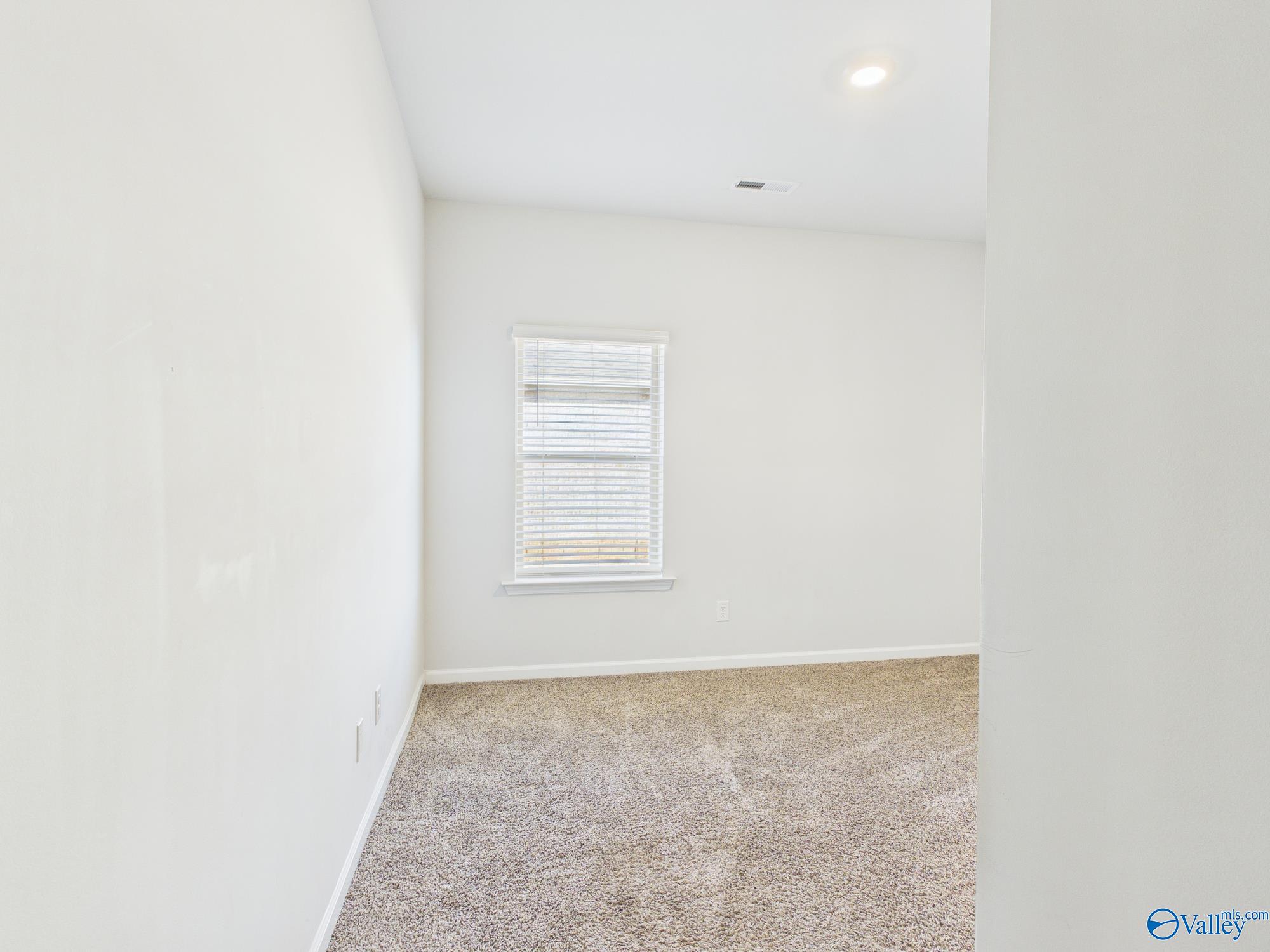 506 E River Landing Blvd