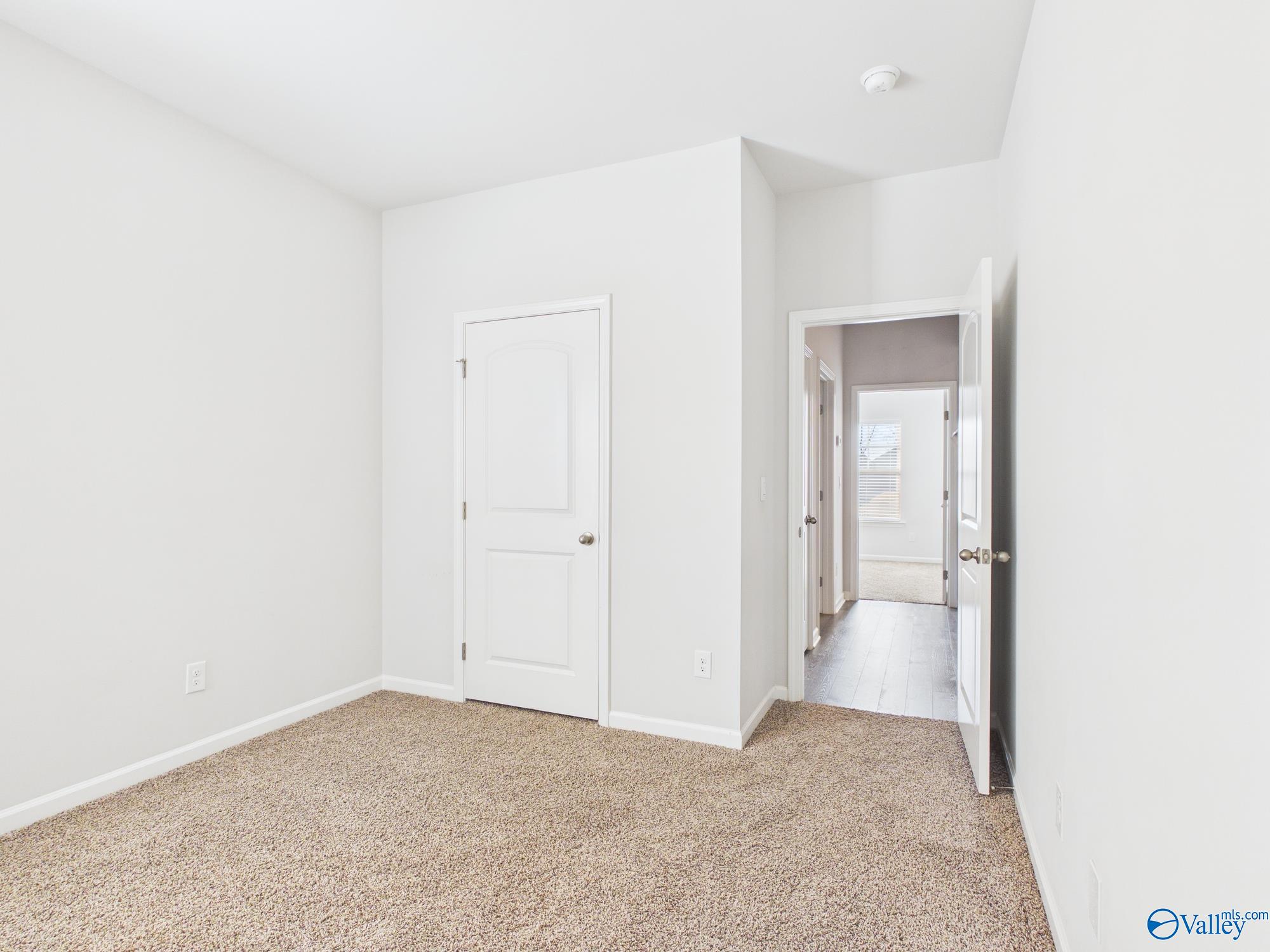 506 E River Landing Blvd