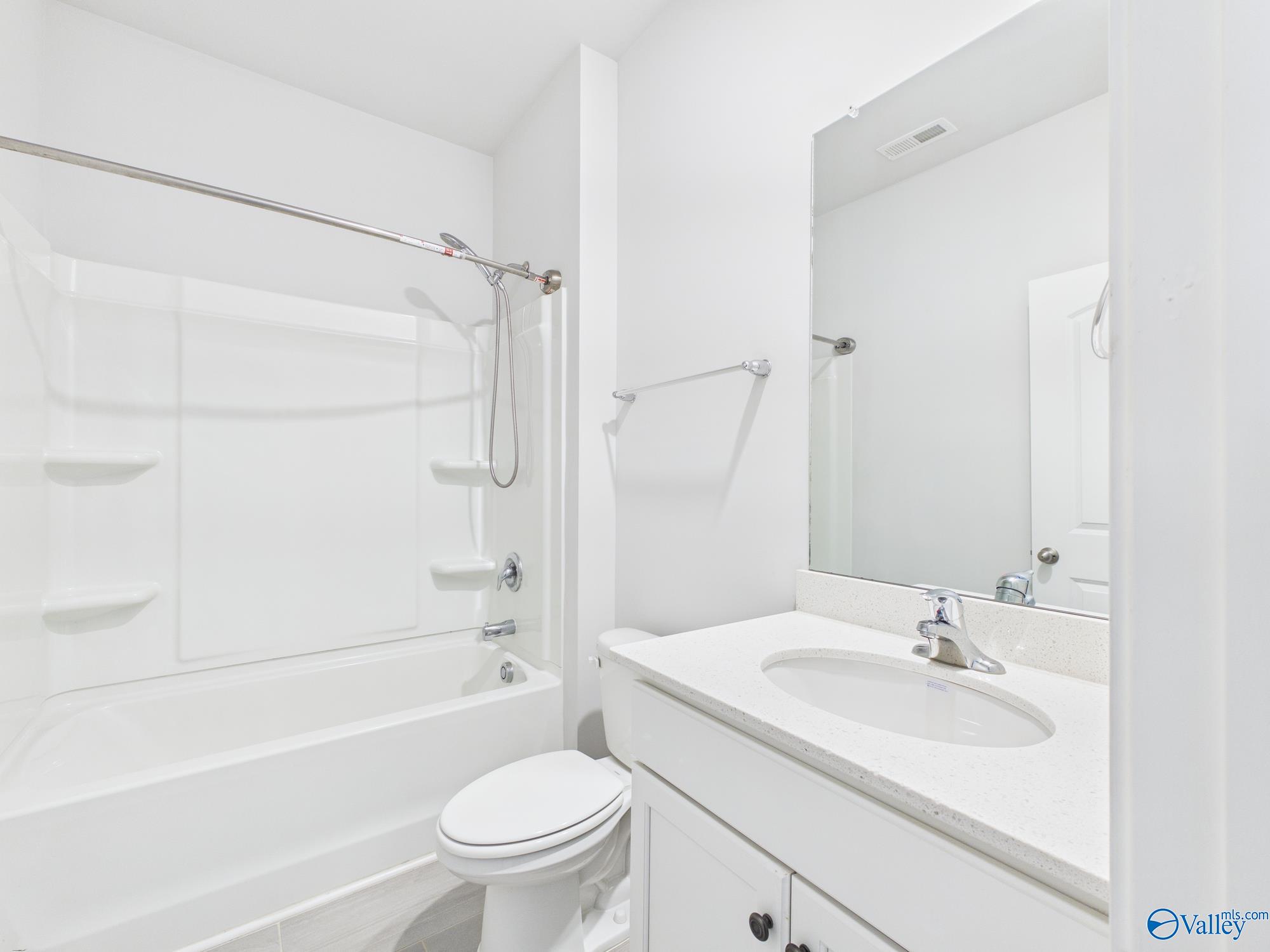 506 E River Landing Blvd