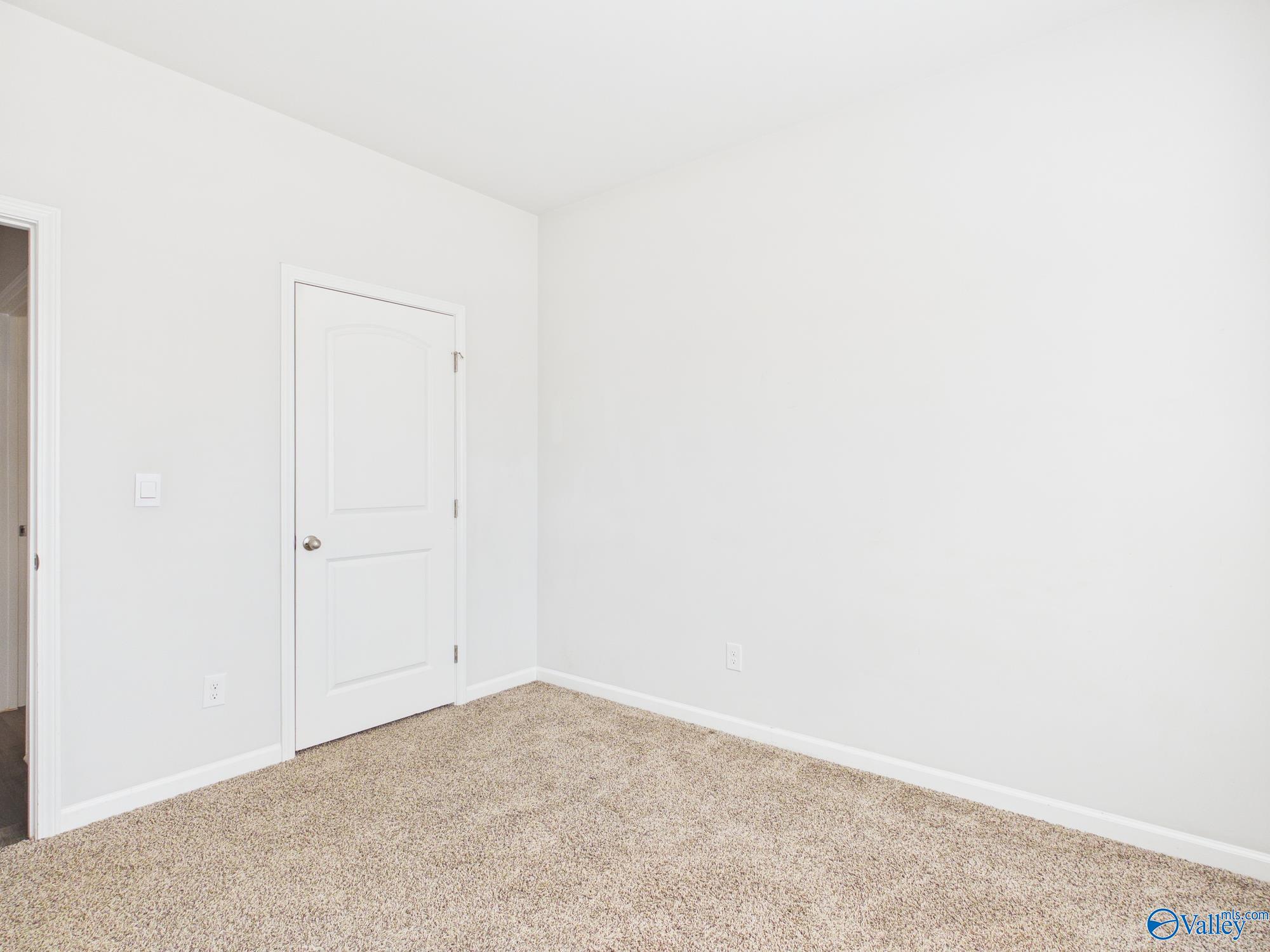 506 E River Landing Blvd