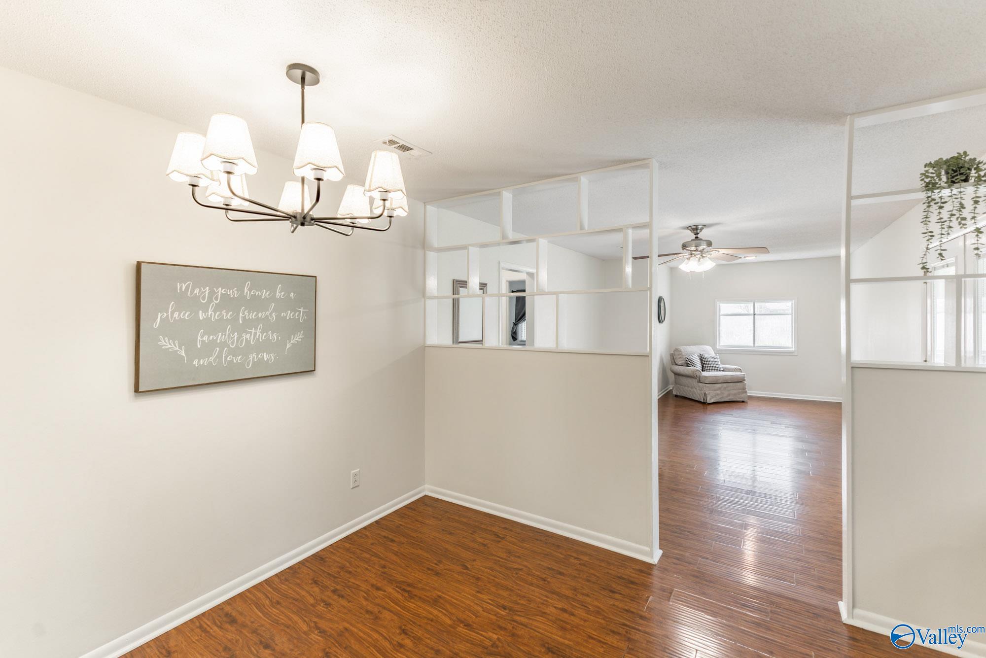 1907 Waxleaf Green SE