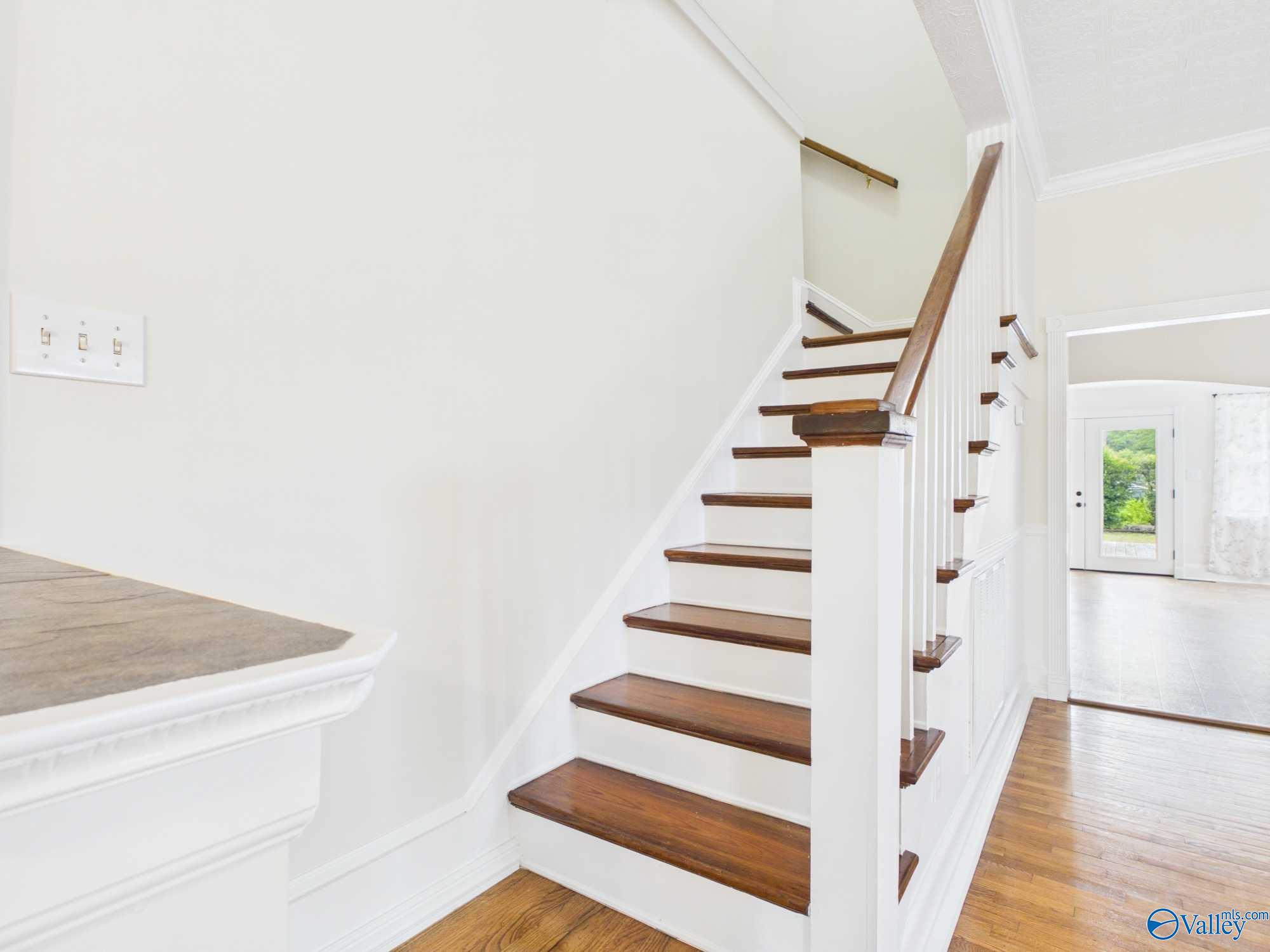 501 Prospect Drive SE