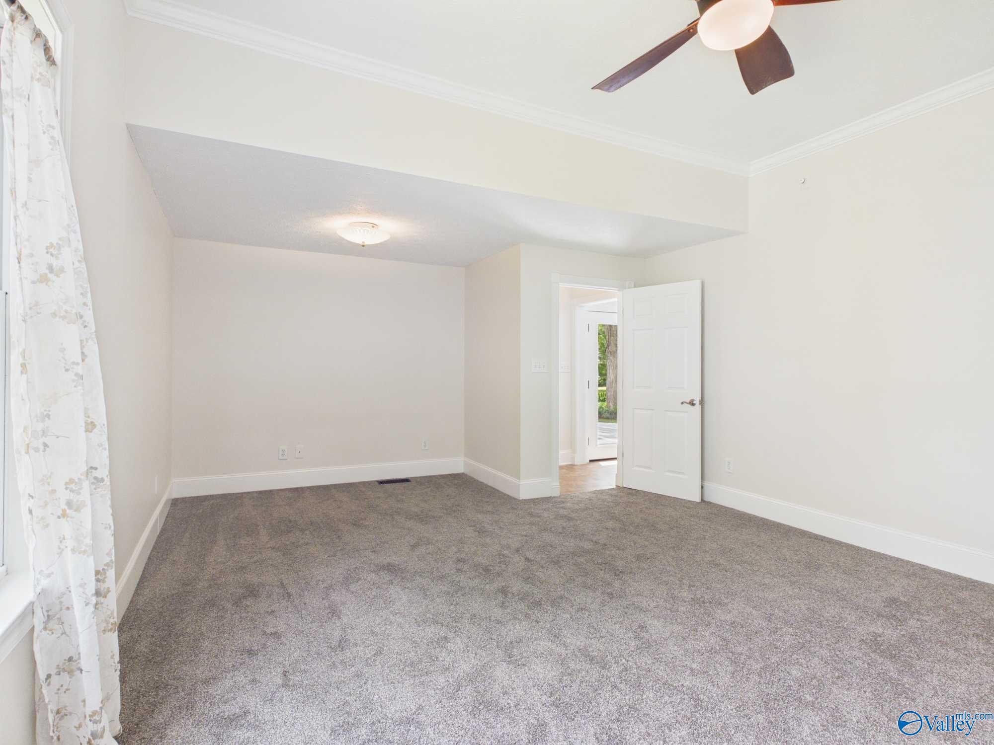 501 Prospect Drive SE