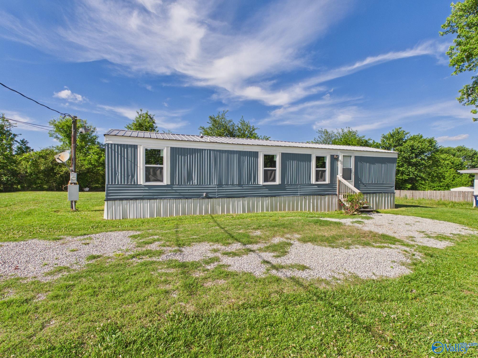 877 Rolan Gooch Road
