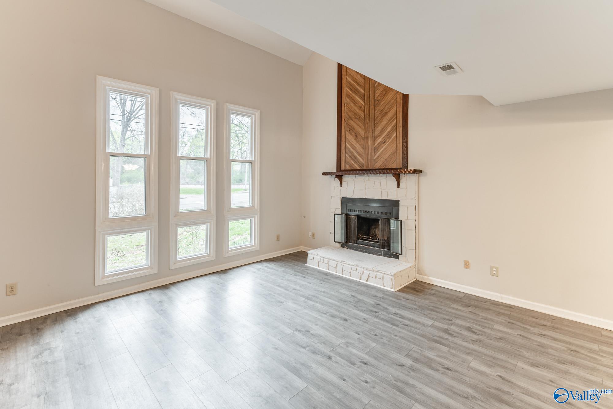 401 Hobbs Road