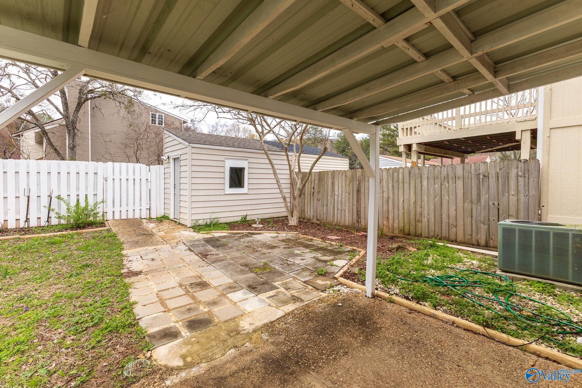 401 Hobbs Road