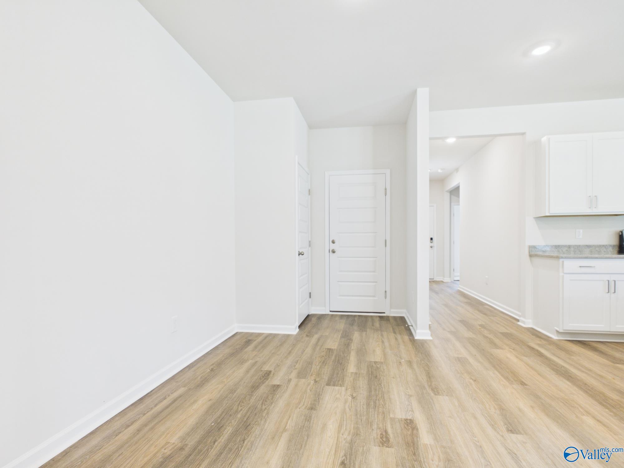 1325 Edison Street